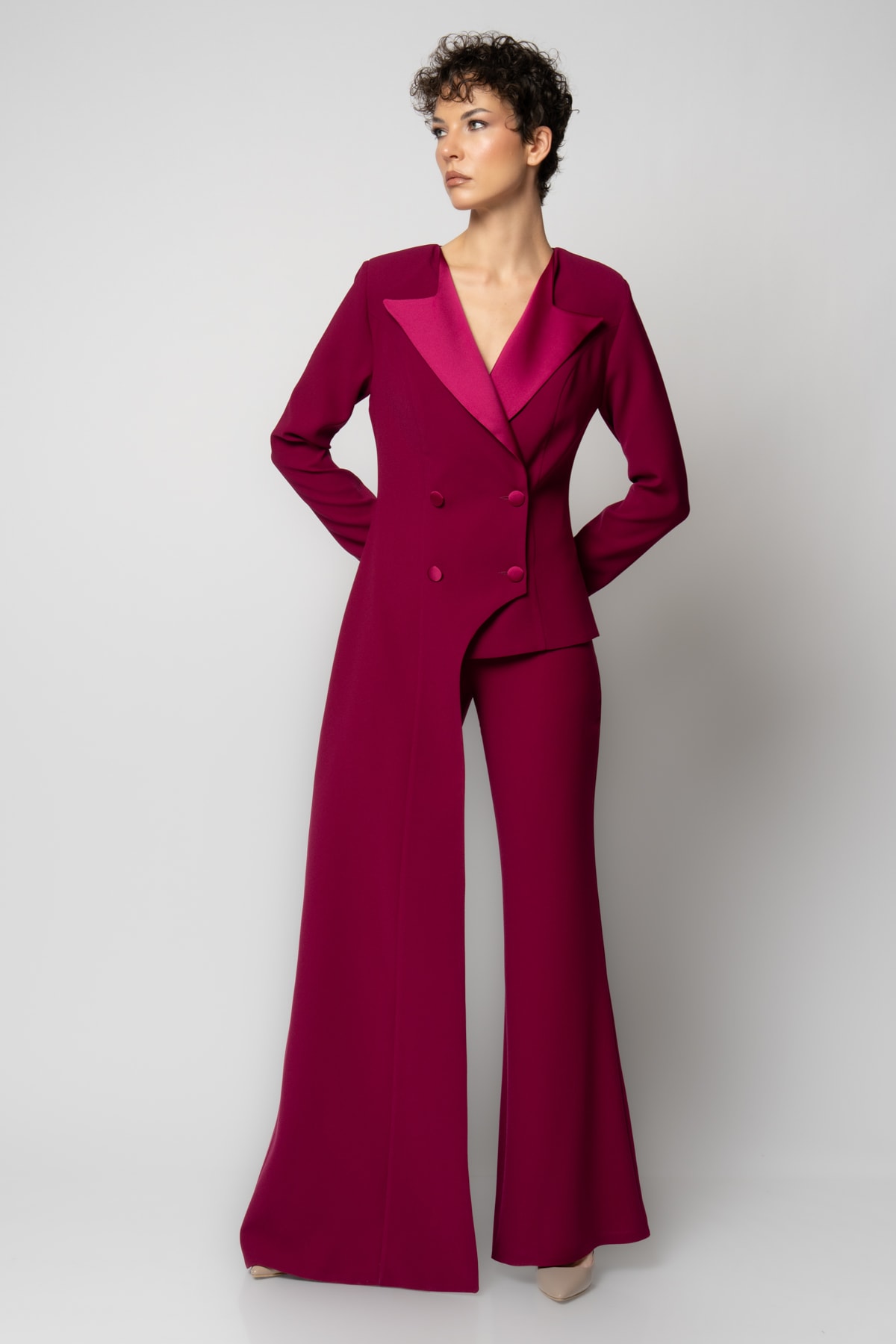 Tek taraftan uzun ceketli pantolon krep abiye takım