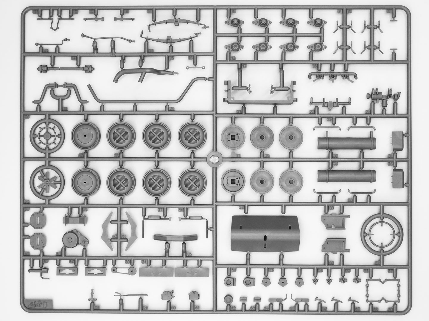 ICM 24011 1/24 TYPE G4 ALMAN MAKAM ARABASI MAKETİ