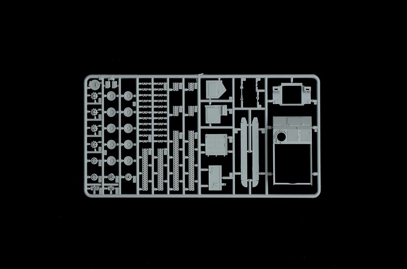 ITALERI 7069 1/72 M106 Mortar Carrier ASKERİ KARA ARACI MAKETİ