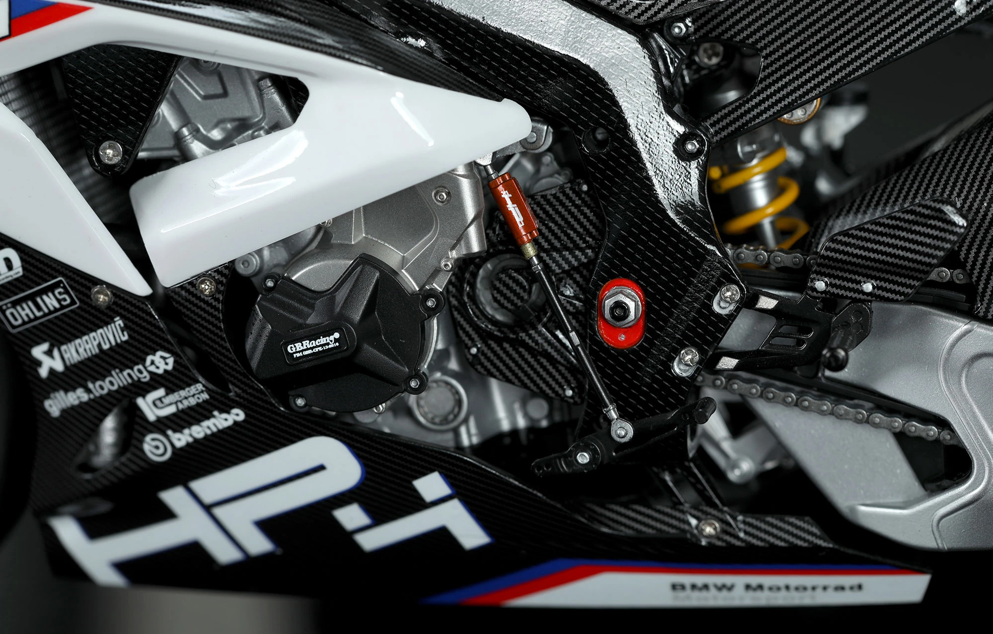 MENG MT-004 1/9 BMW HP4 RACE MOTORSİKLET MAKETİ