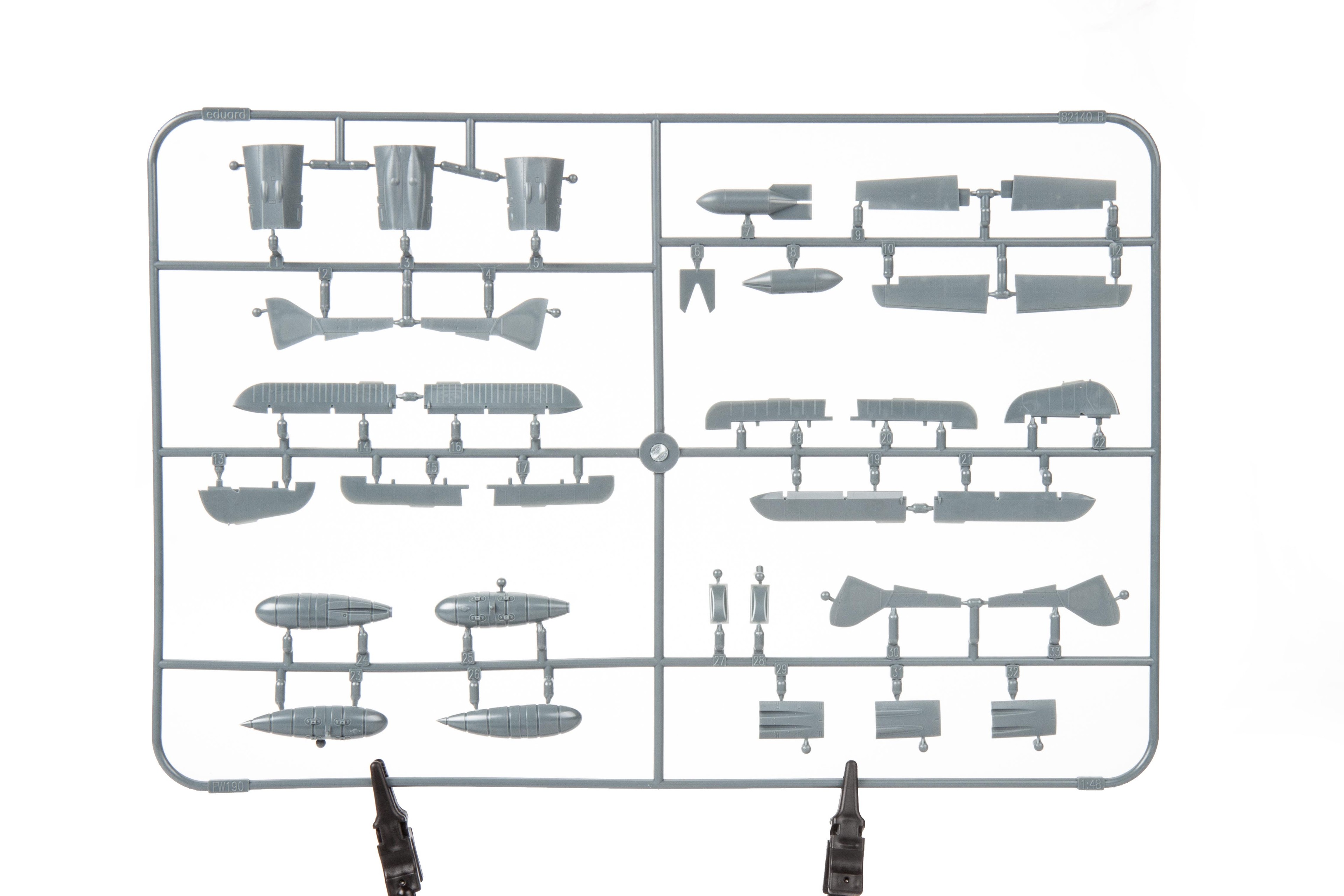 EDUARD 84117 1/48 Fw 190A-4 w/ engine flaps & 2-gun wings SAVAŞ UÇAĞI MAKETİ