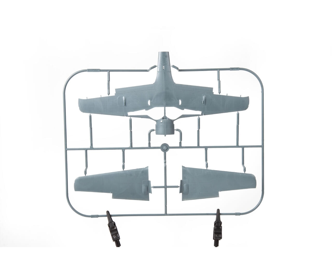 EDUARD 82137 1/48 Fw 190A-6 SAVAŞ UÇAĞI MAKETİ