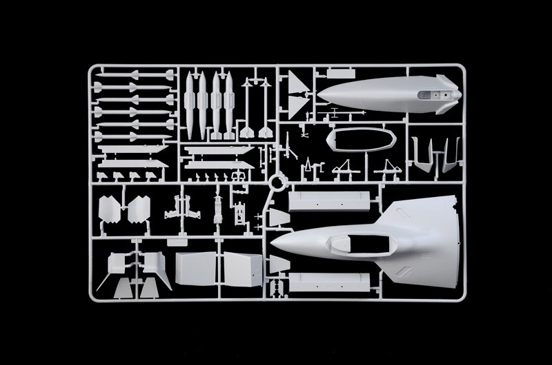 ITALERI 2822 1/48 F-22 A Raptor YENİ NESİL SAVAŞ UÇAĞI MAKETİ