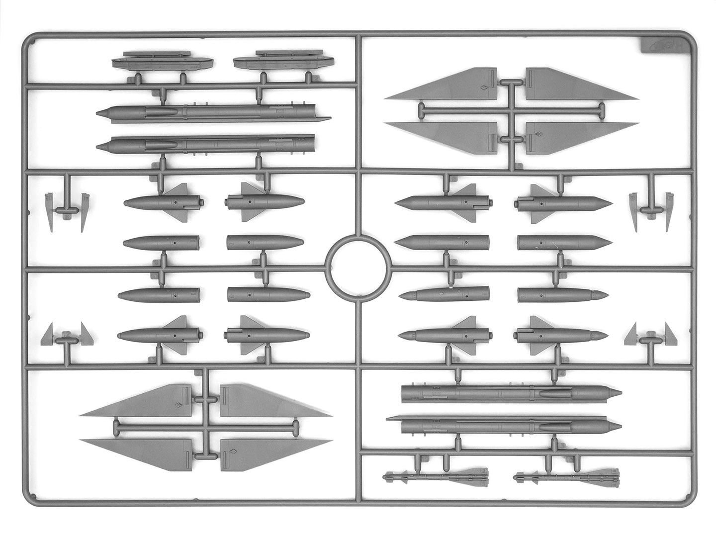 ICM 48903 1/48 MiG-25 PD, Soviet Interceptor Fighter SAVAŞ UÇAĞI MAKETİ