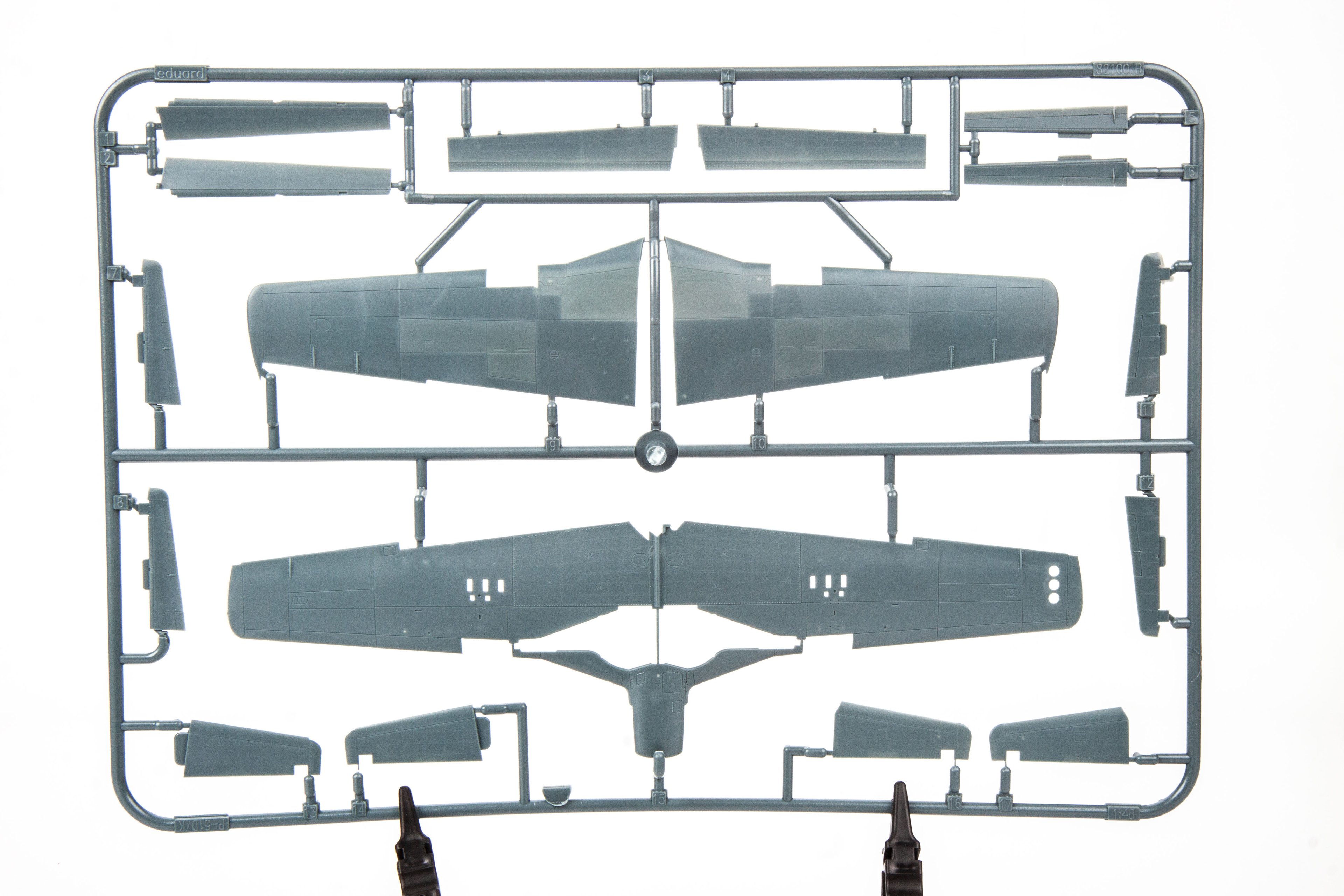 EDUARD 82104 1/48 MUSTANG MK. IV SAVAŞ UÇAĞI MAKETİ