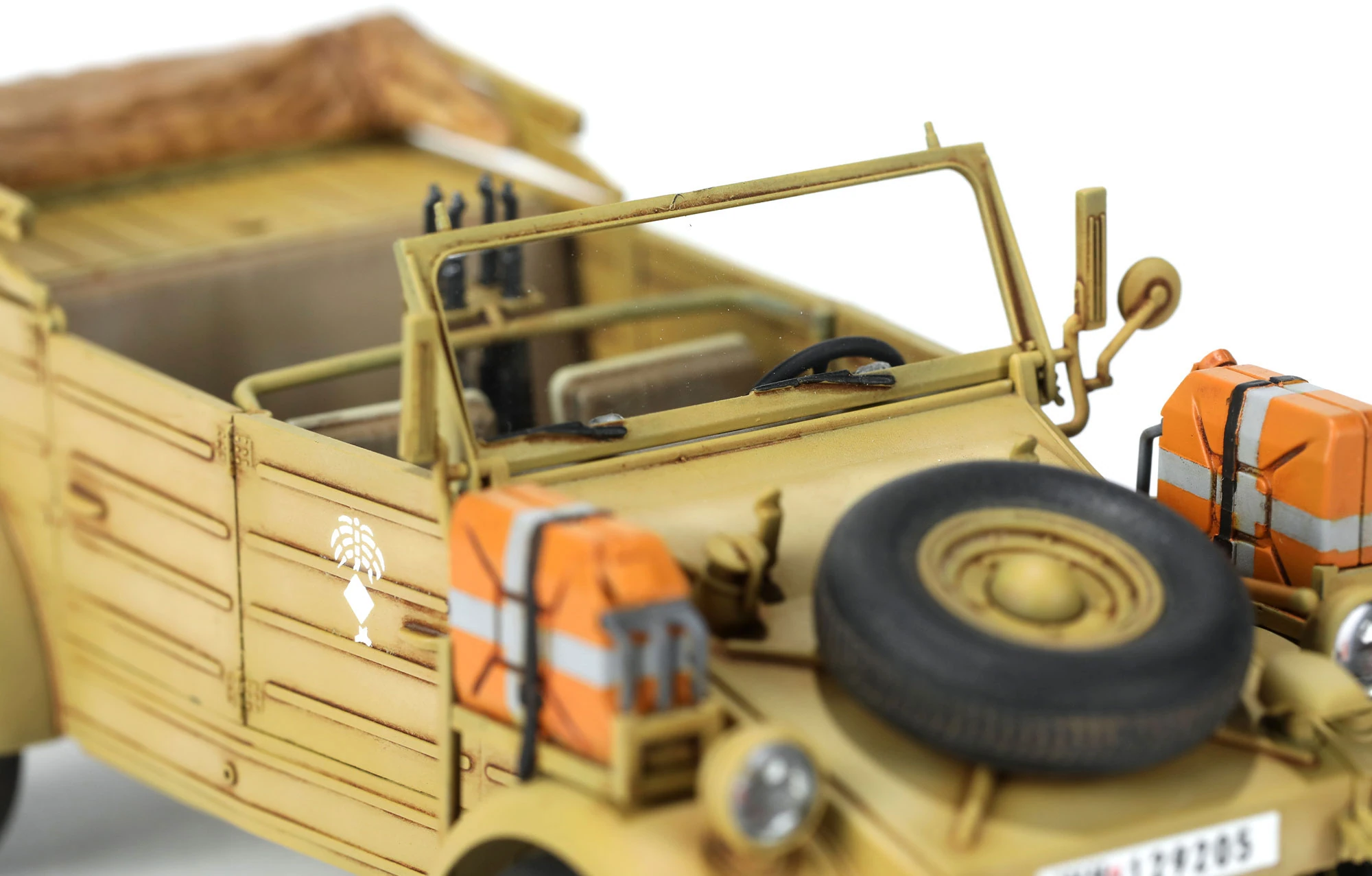 MENG VS-015 1/35 GERMAN Pkw.K1 KÜBELWAGEN TYPE 82 (NORTH AFRICA) ASKERİ ARAÇ MAKETİ