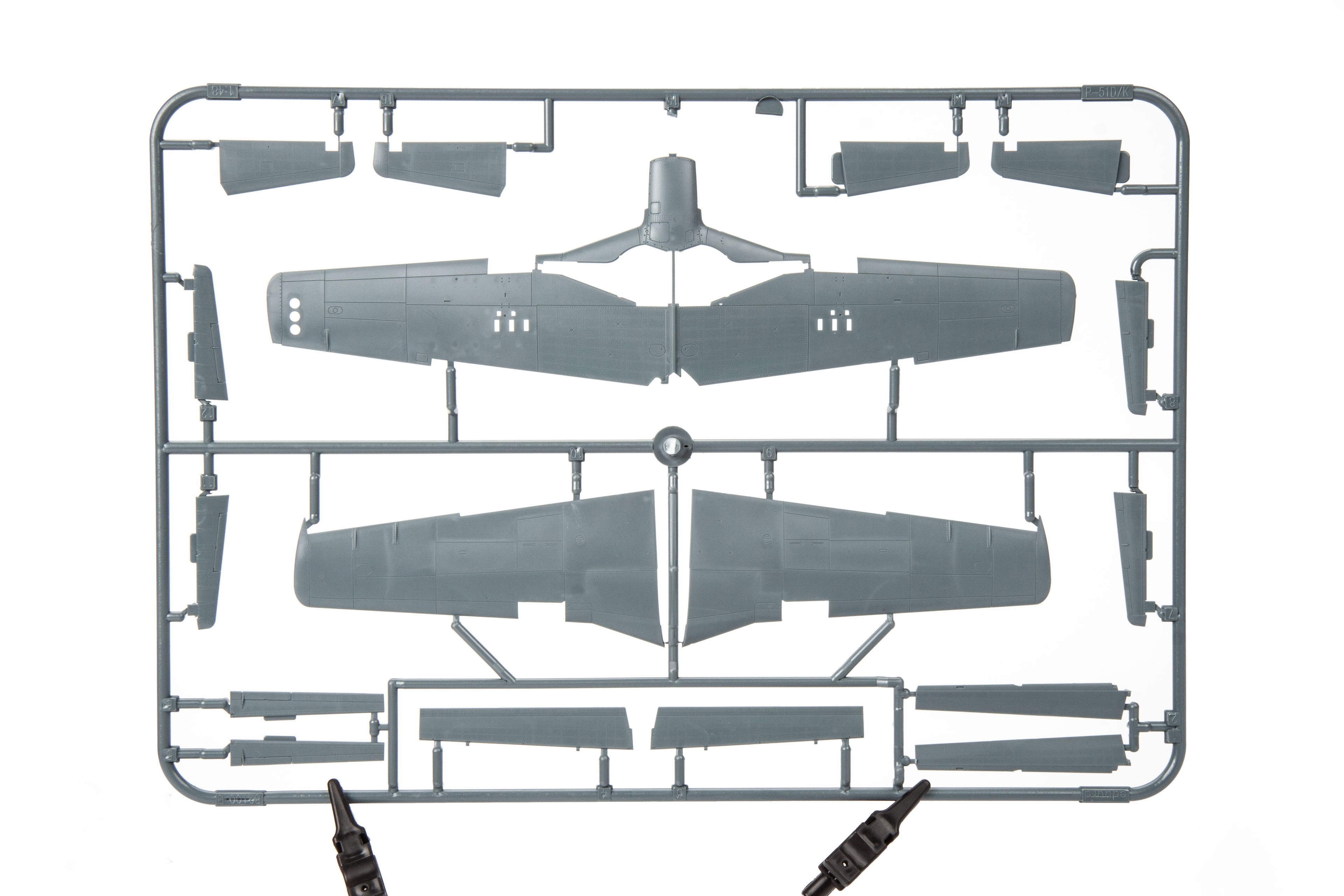 EDUARD 84184 1/48 P-51D-10 Mustang SAVAŞ UÇAĞI MAKETİ