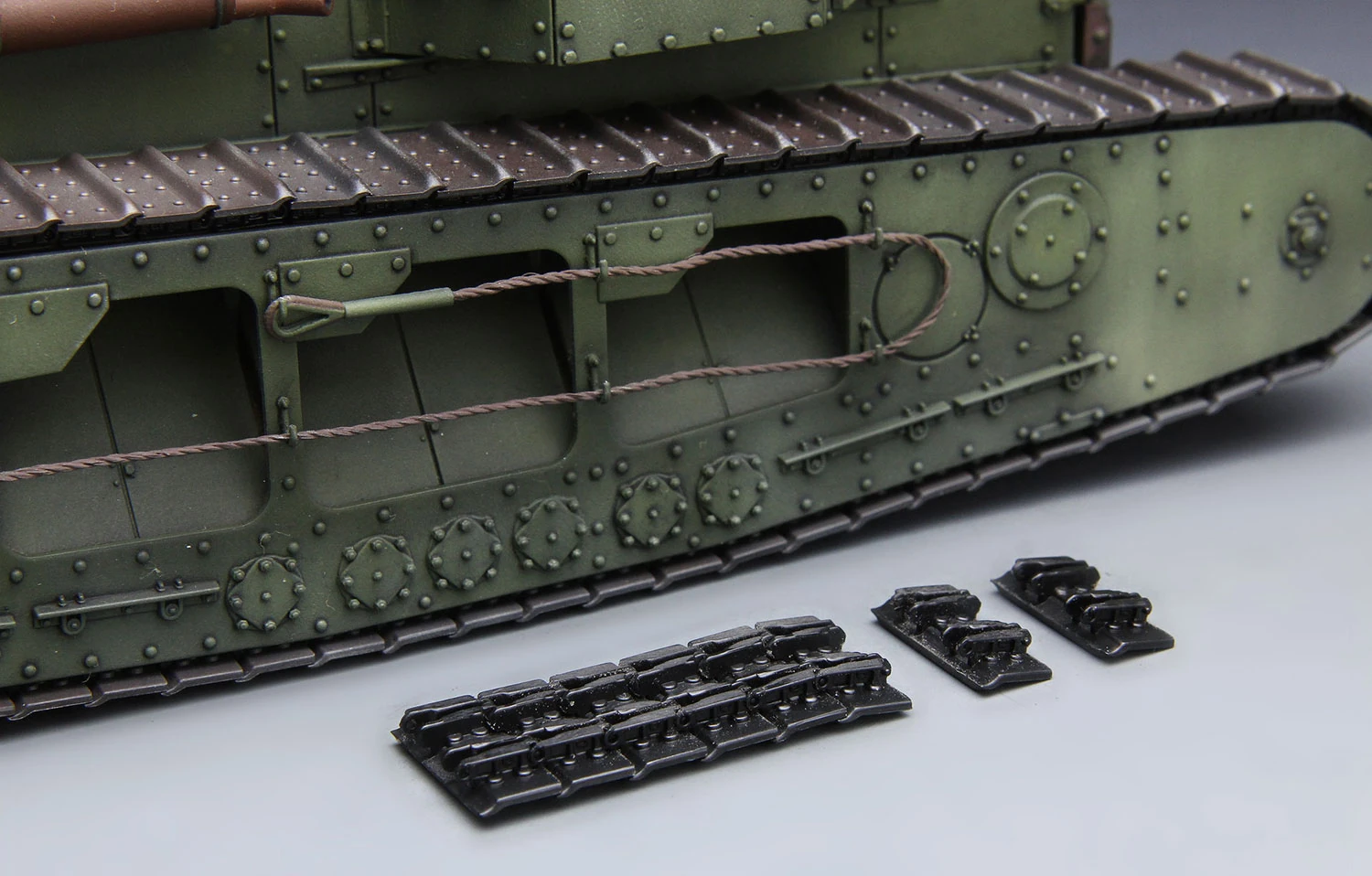 MENG TS-021 1/35 BRITISH MEDIUM TANK MK.A WHIPPET İNGİLİZ TANK MAKETİ