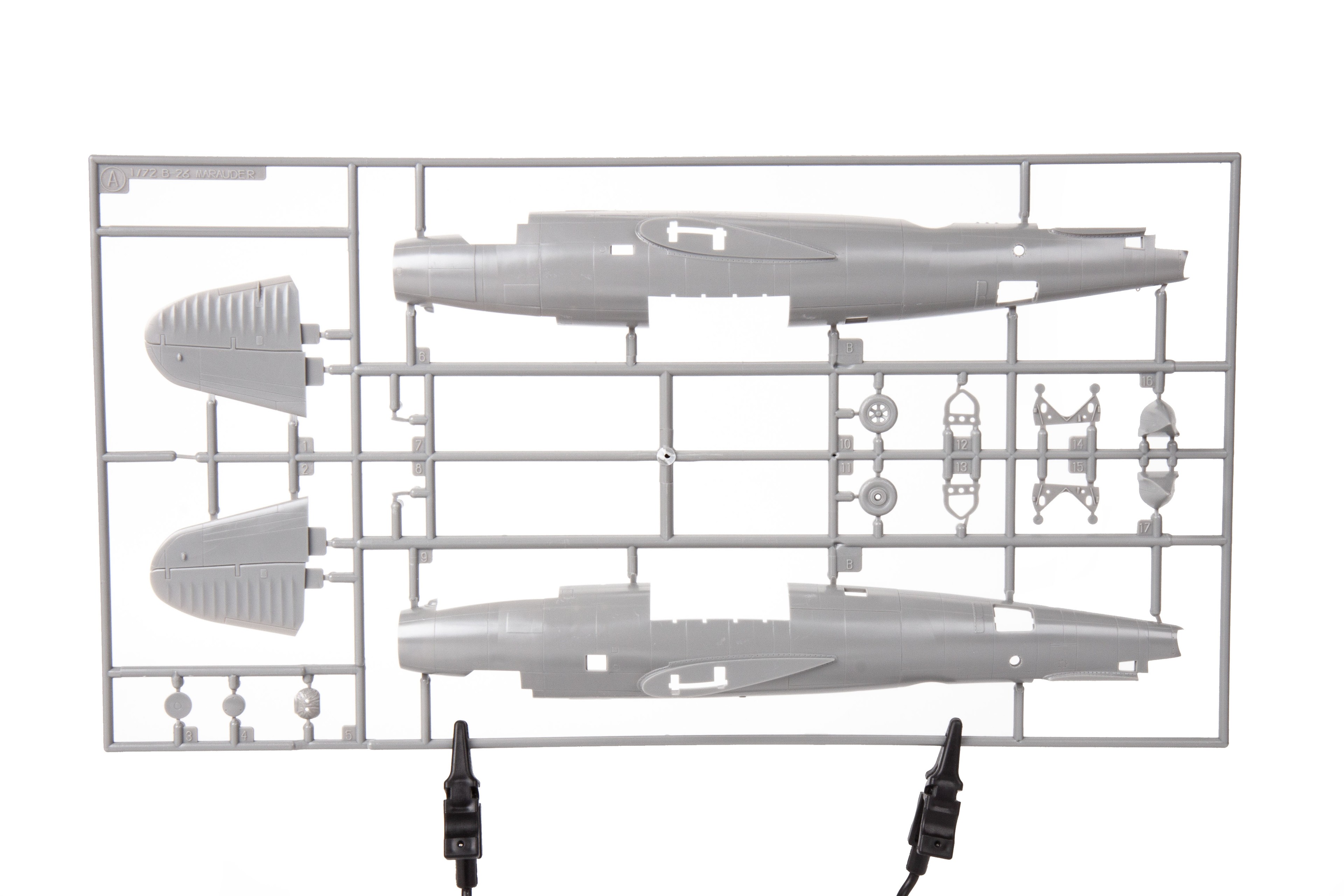 EDUARD 2146 1/72 B-26 F/G MARAUDER AMERİKAN SAVAŞ  UÇAĞI MAKETİ