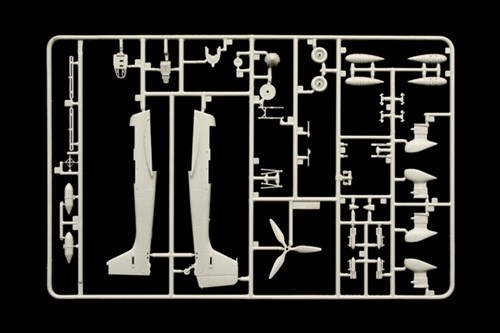 ITALERI 1292 1/72 JU - 87 B2 STUKA SAVAŞ UÇAĞI MAKETİ