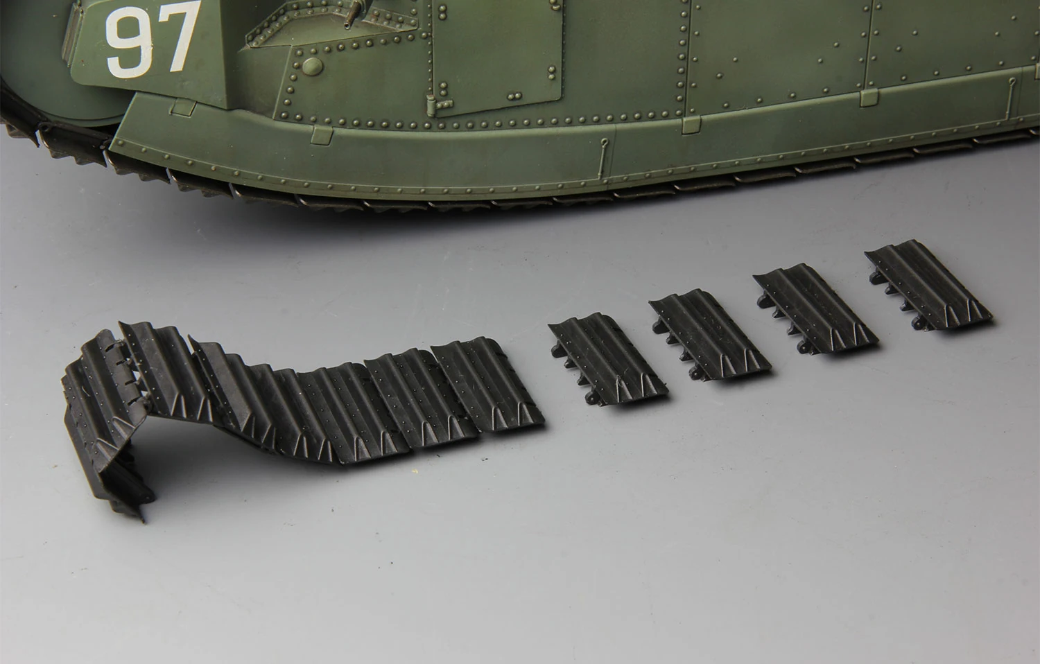 MENG TS-009 1/35 FRENCH SUPER HEAVY TANK CHAR 2C FRANSIZ TANK MAKETİ