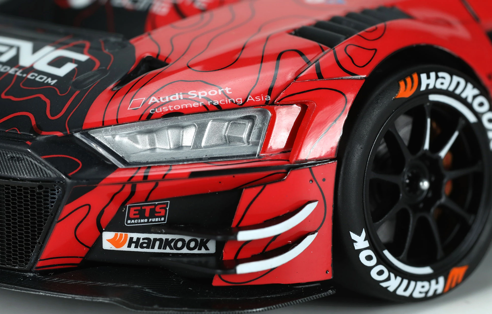 MENG CS-009 1/24 AUDI R8 LMS GT3 EVO II ARABA MAKETİ