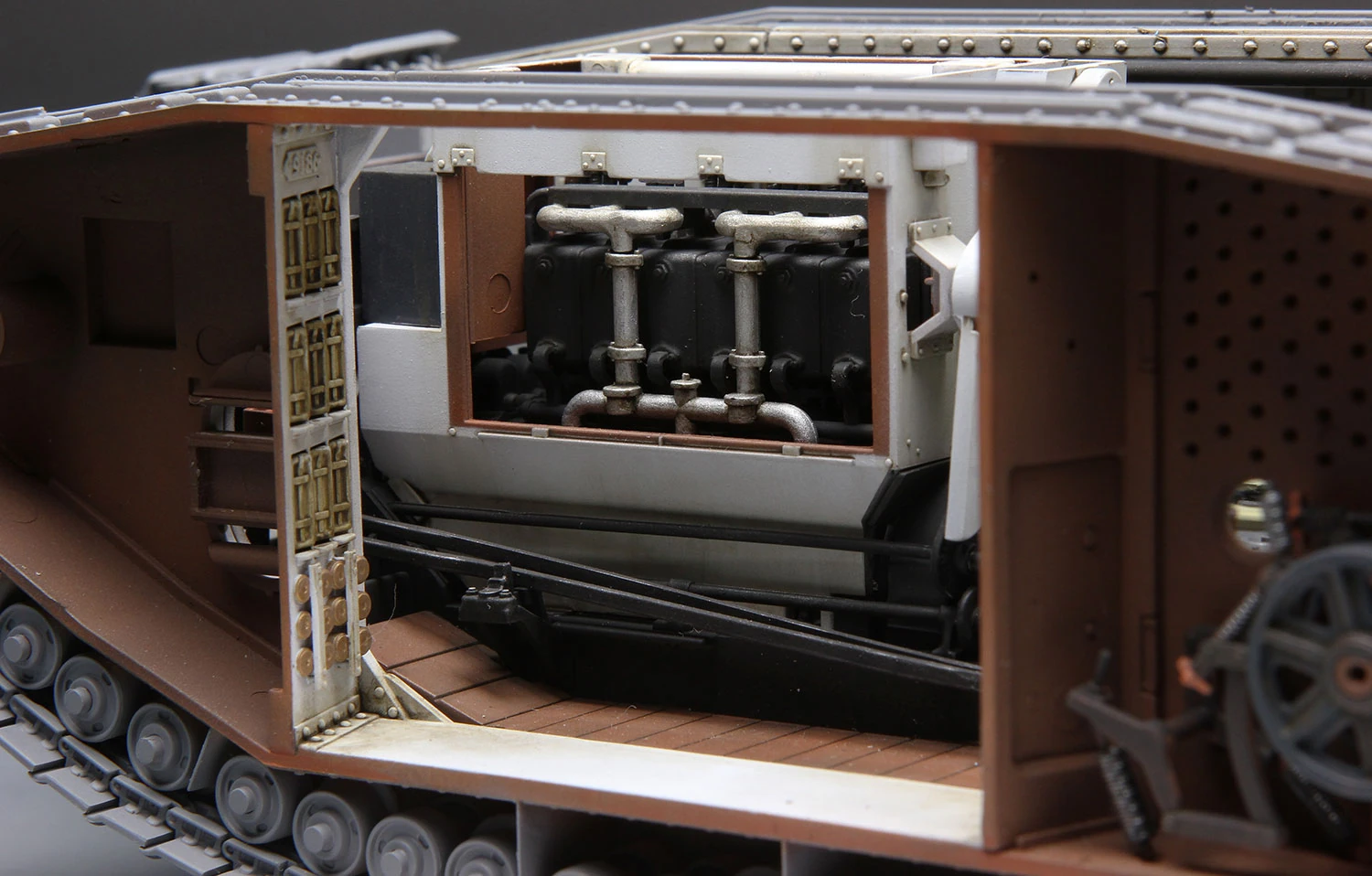 MENG TS-020 1/35 BRITISH HEAVY TANK MK.V MALE İNGİLİZ TANK MAKETİ