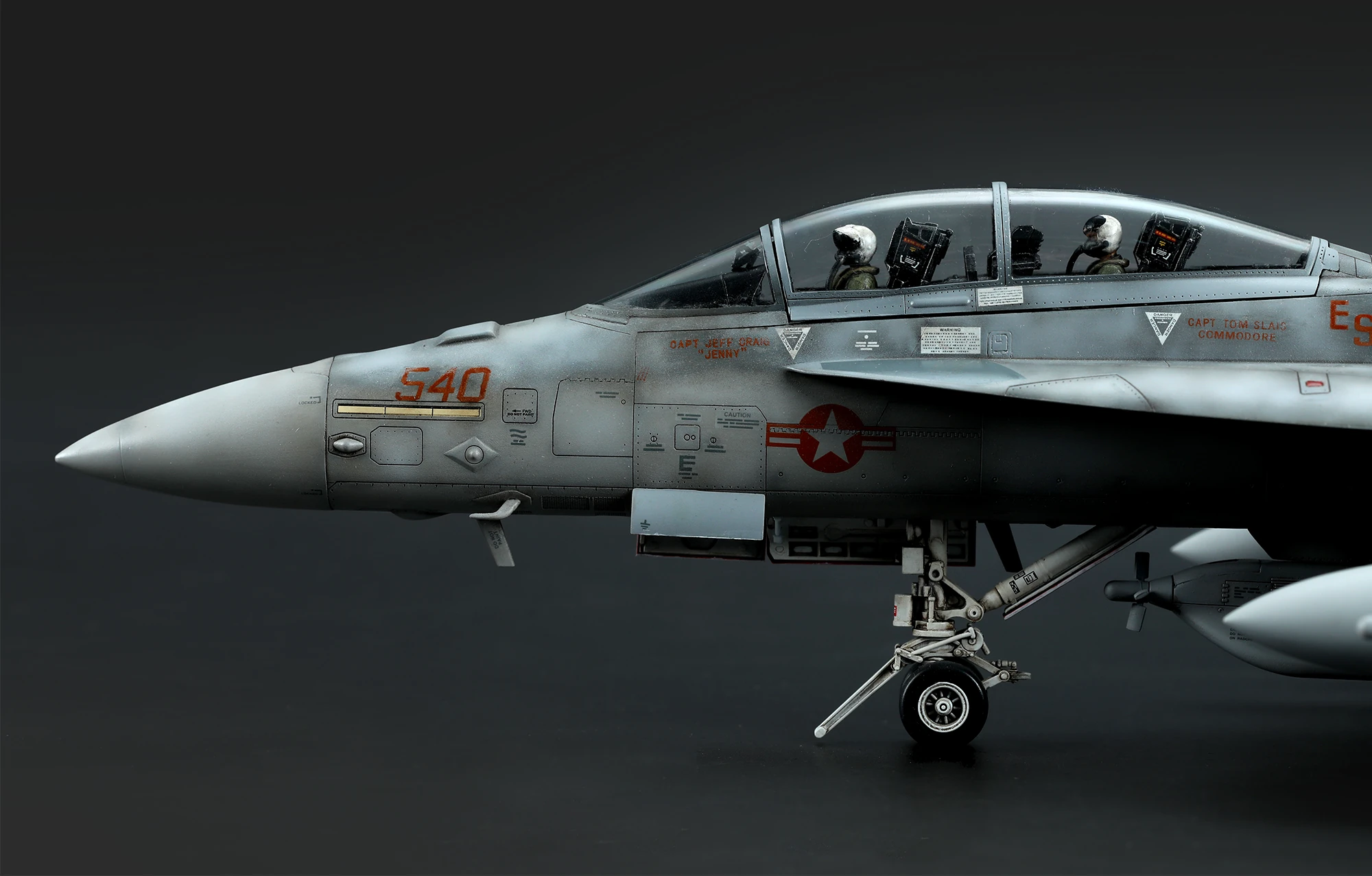 MENG LS-014 1/48 BOEING EA-18G GROWLER ELECTRONIC ATTACK AIRCRAFT AMERİKAN UÇAK MAKETİ