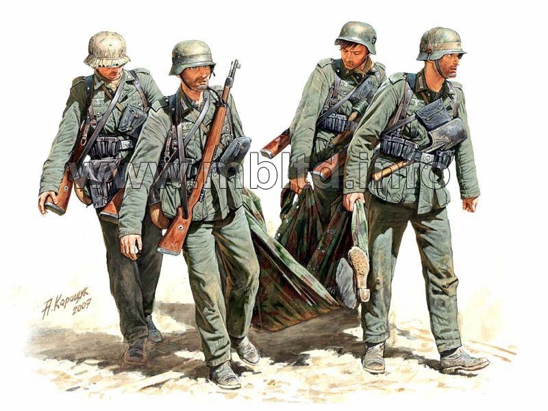 MASTER BOX 1/35 3541 "Casualty Evacuation", German Infantry, Stalingrad, Summer 1942" FİGÜR MAKETİ