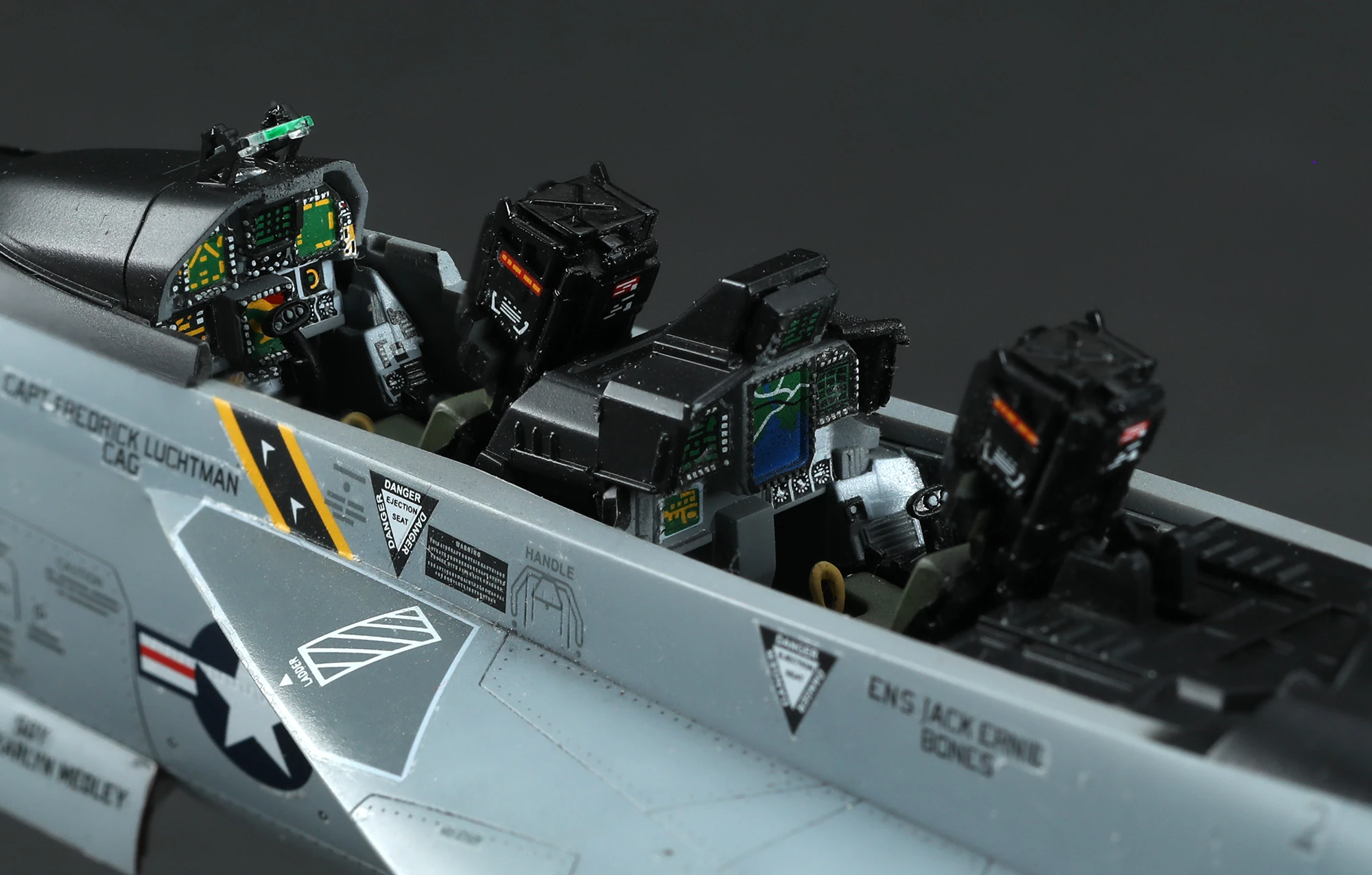 MENG LS-013 1/48 BOEING F/A-18F SUPER HORNET AMERİKAN UÇAK MAKETİ