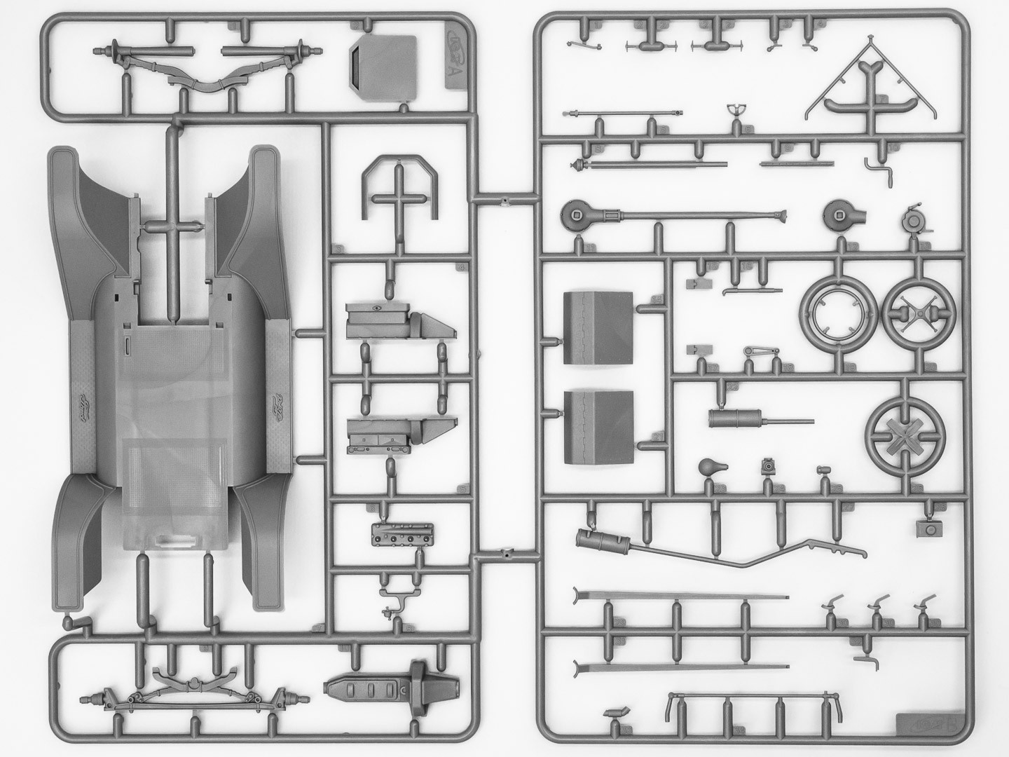 ICM 24002 1/24 FORD MODEL T 1911 ARABA MAKETİ