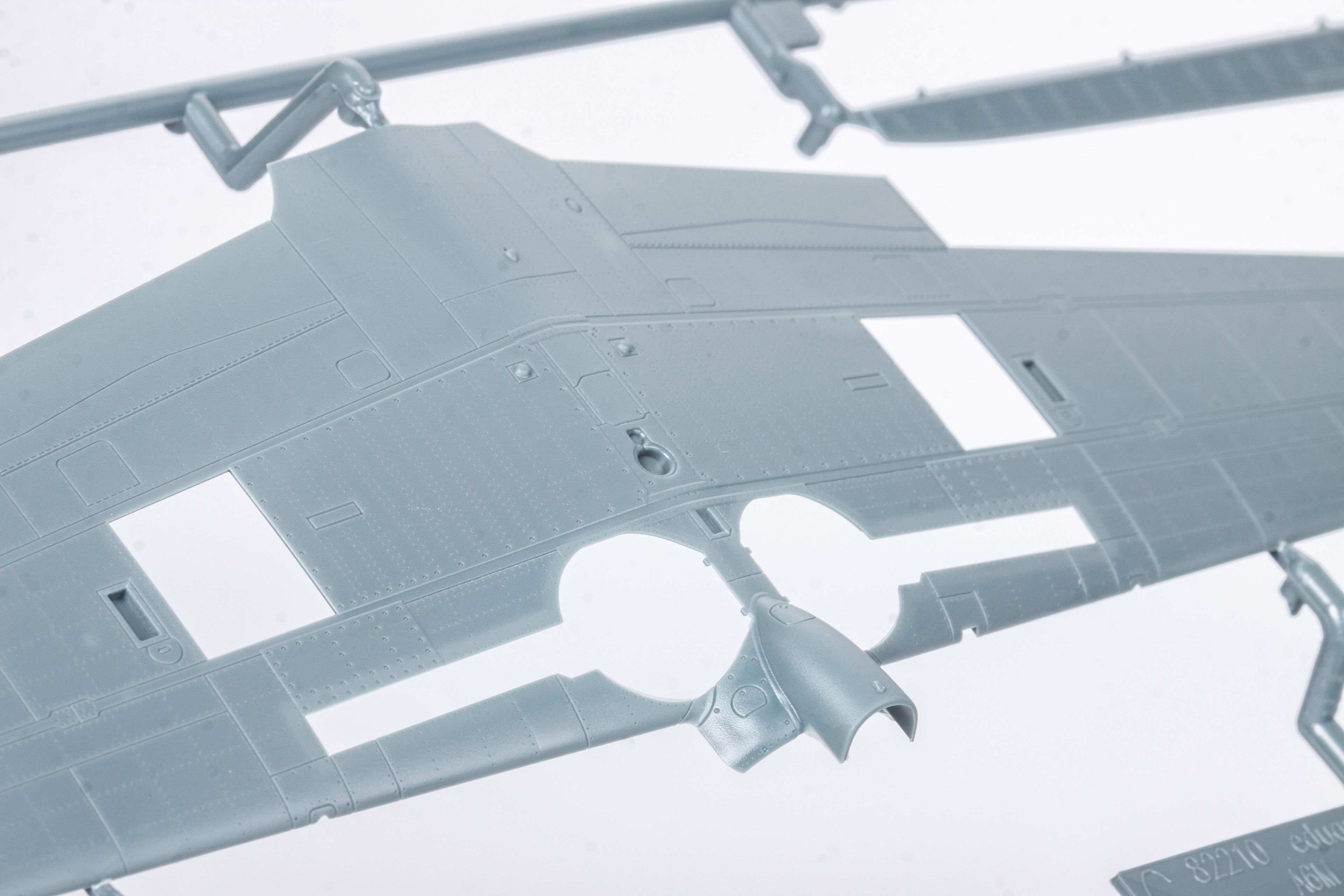 EDUARD 82212 1/48 A6M2 ZERO TYPE 21 SAVAŞ UÇAĞI MAKETİ