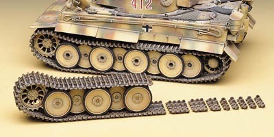 ACADEMY 1364 1/35 TIGER I INDIVIDUAL TRACKS ALMAN KAPLAN 1 TANKI PALET SETİ MAKETİ