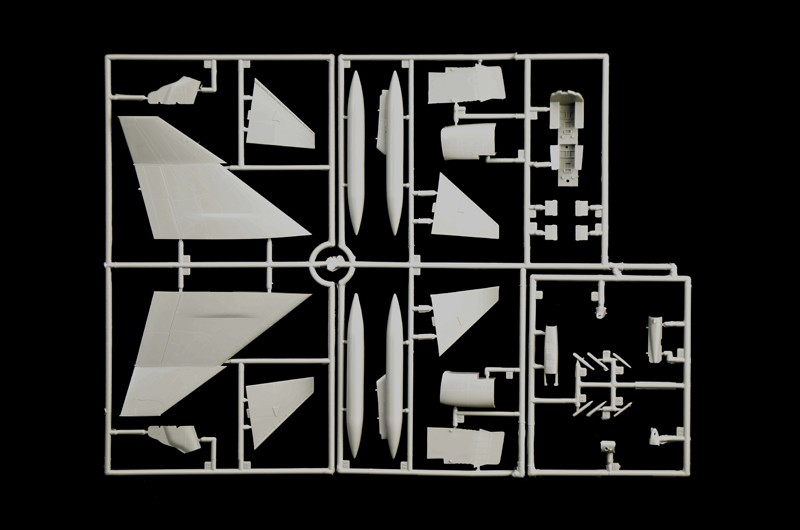 ITALERI 1448 1/72 F-4E/F Phantom II SAVAŞ UÇAĞI MAKETİ
