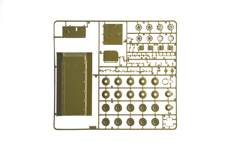 ITALERI 6753 1/35 M113A1 APC ZIRHLI PERSONEL TAŞIYICI MAKETİ