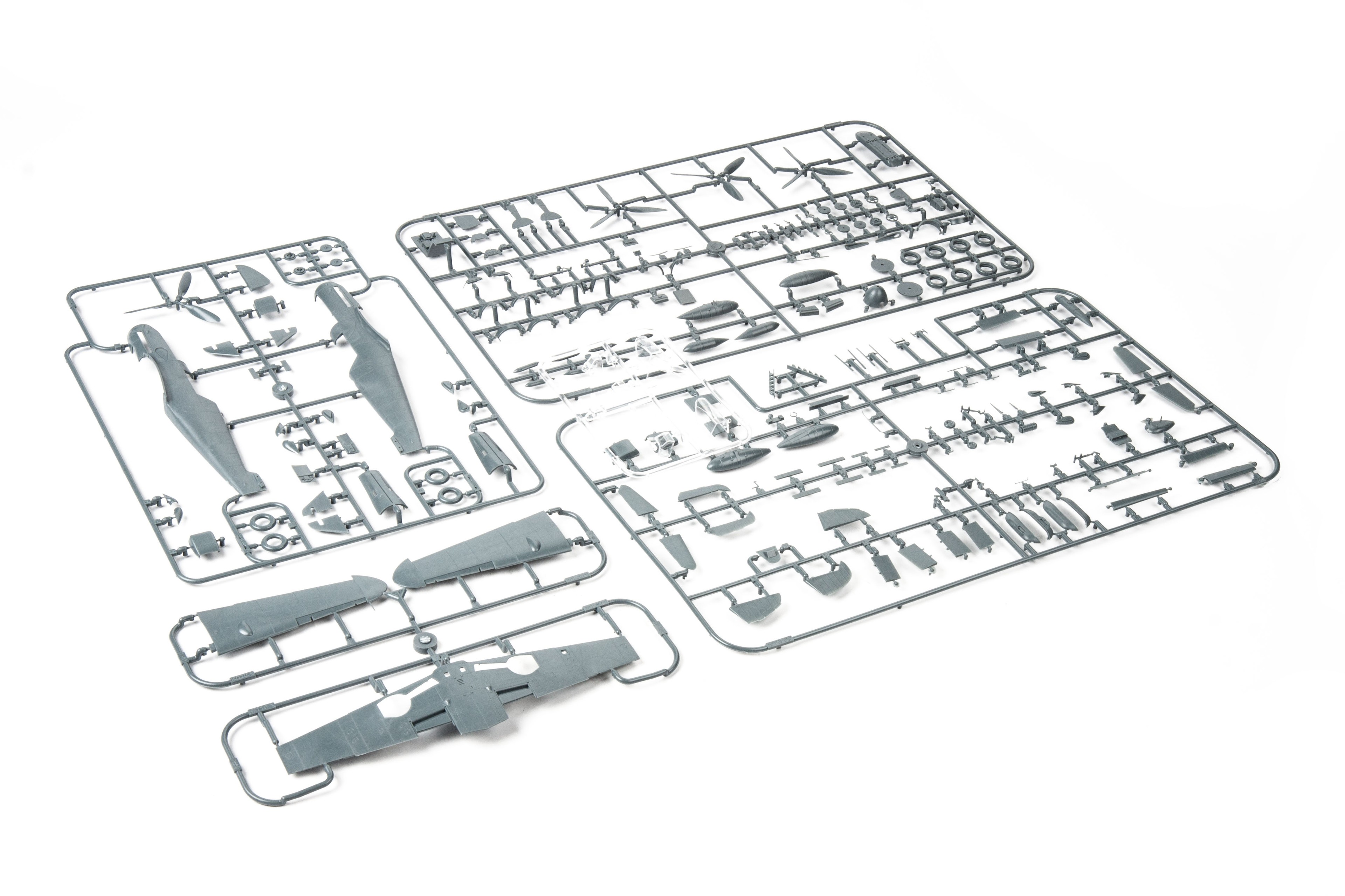 EDUARD 82164 1/48 BF 109G-10 ERLA SAVAŞ UÇAĞI MAKETİ