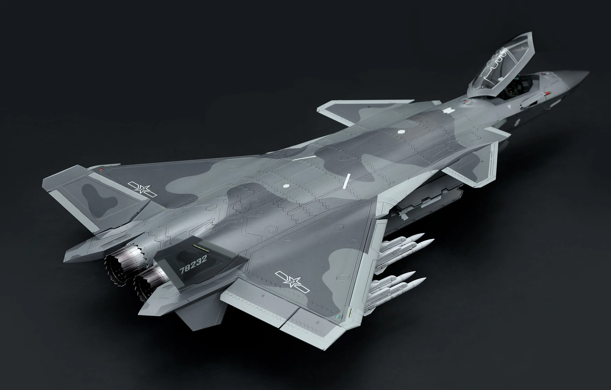 MENG LS-002s 1/48 CHINESE J-20 STEALTH FIGHTER BEAST MODE ÇİN HAYALET UÇAK MAKETİ
