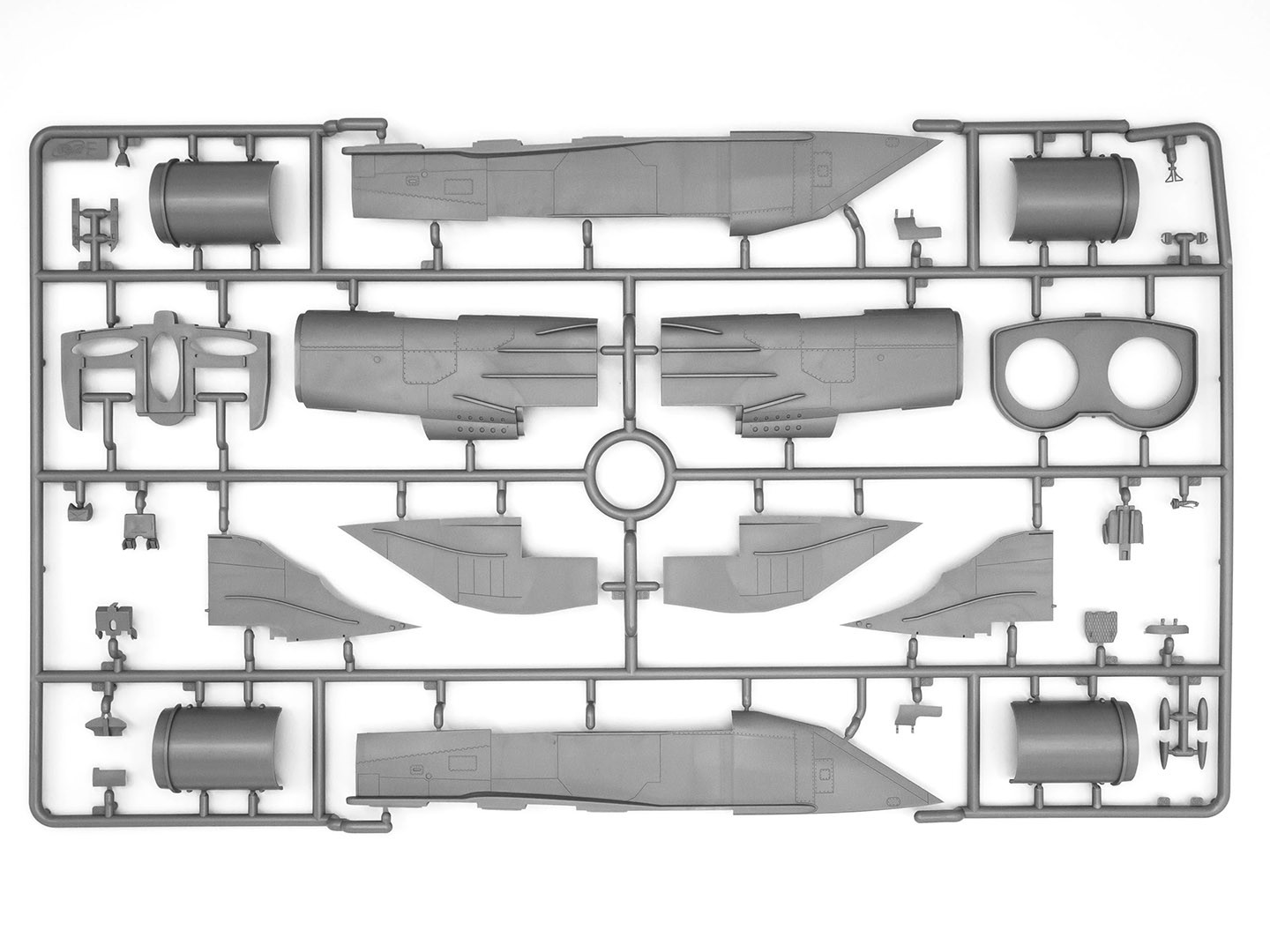 ICM 48903 1/48 MiG-25 PD, Soviet Interceptor Fighter SAVAŞ UÇAĞI MAKETİ
