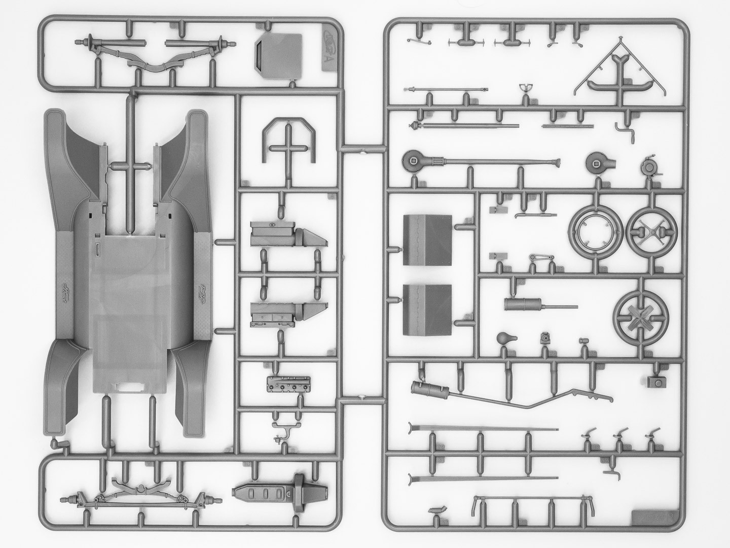 ICM 24008 1/24 FORD MODEL T 1912 TESLİMAT KAMYONU MAKETİ