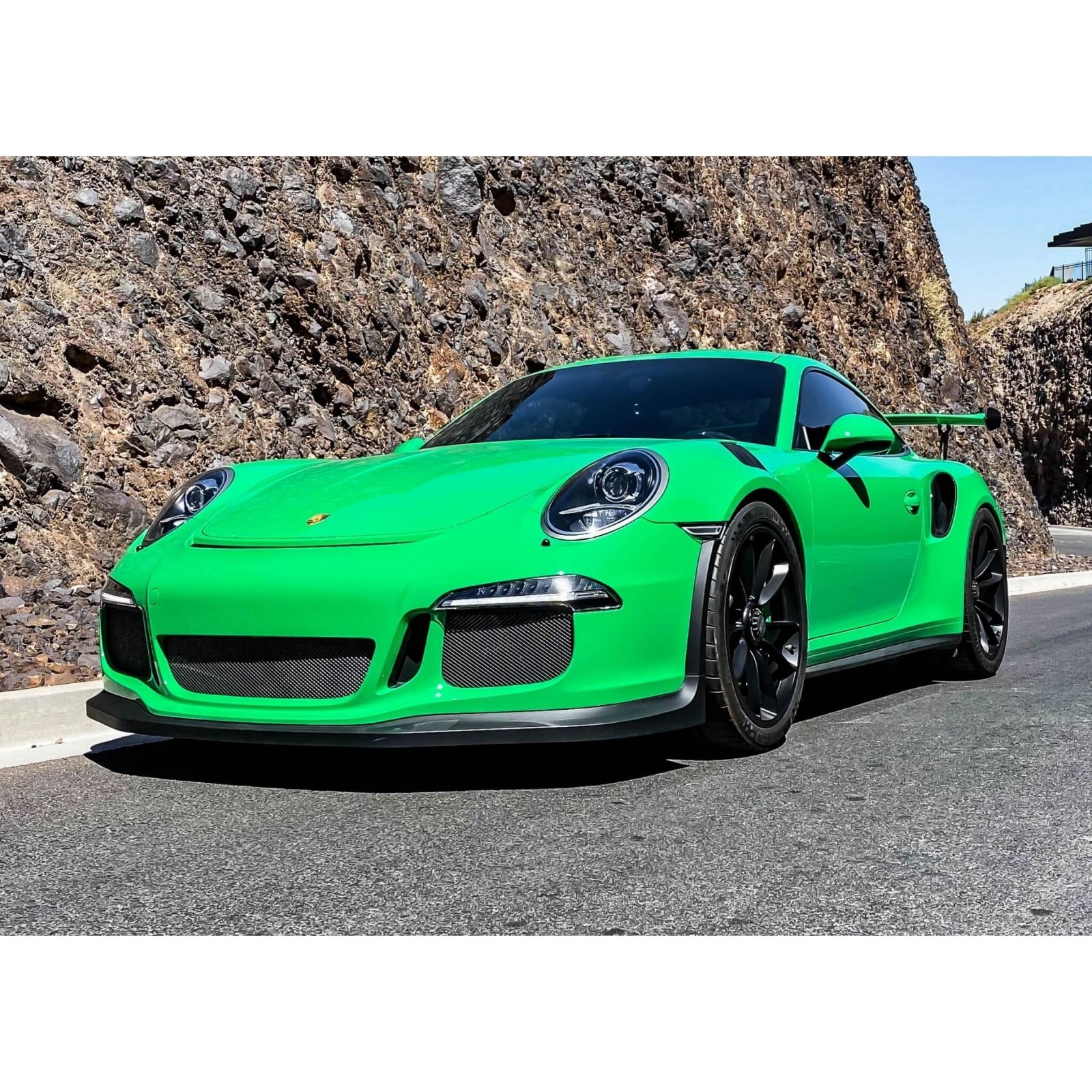 MR PAINT C033 Porsche Signal Green LAKER MAKET BOYASI