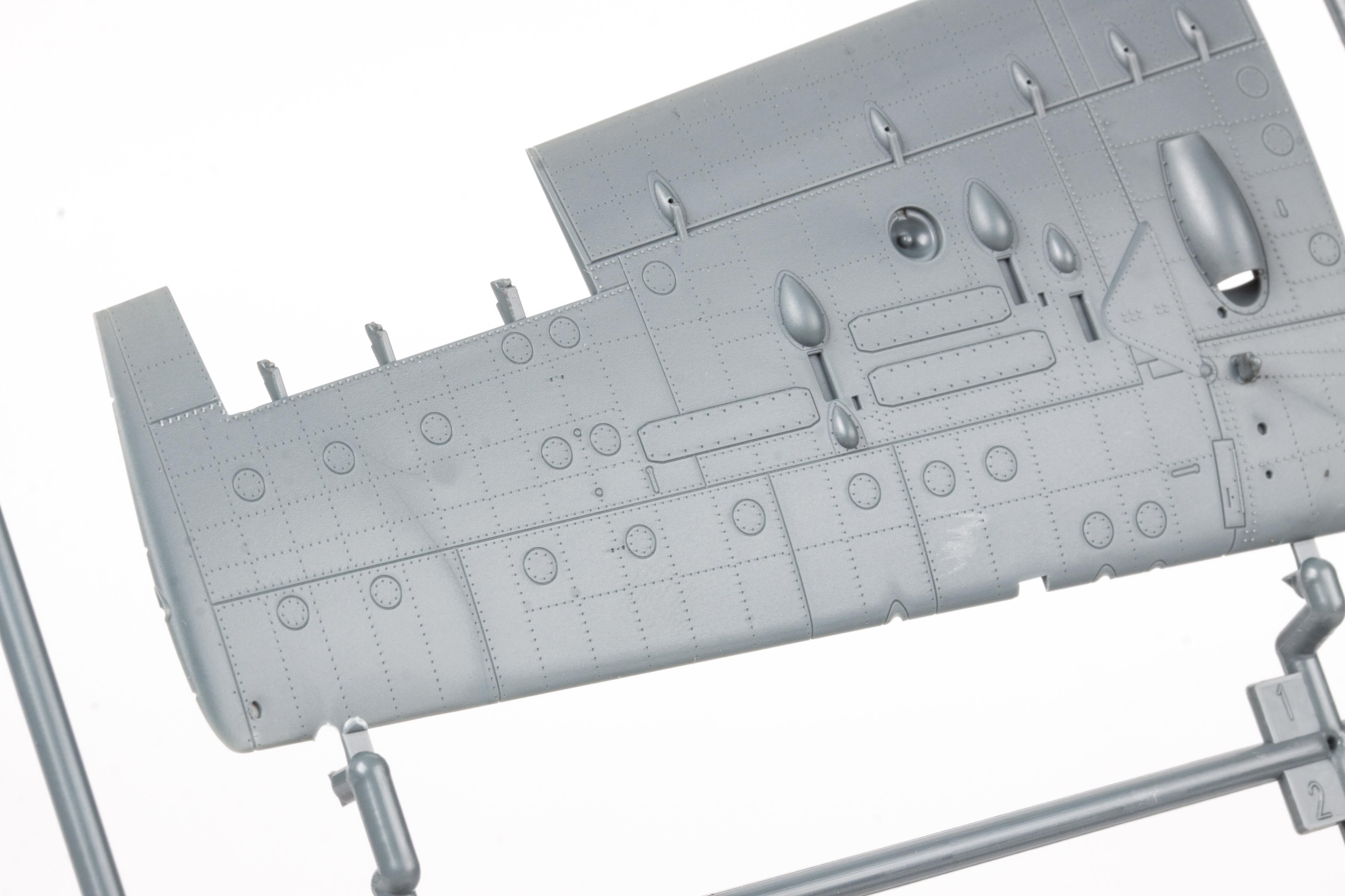 EDUARD 11166 1/48 MIDWAY DUAL COMBO SAVAŞ UÇAĞI MAKETİ