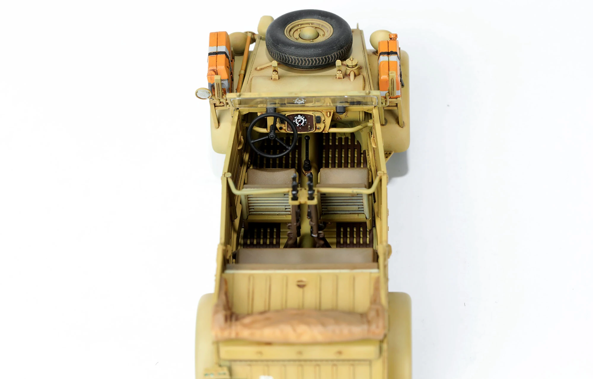 MENG VS-015 1/35 GERMAN Pkw.K1 KÜBELWAGEN TYPE 82 (NORTH AFRICA) ASKERİ ARAÇ MAKETİ