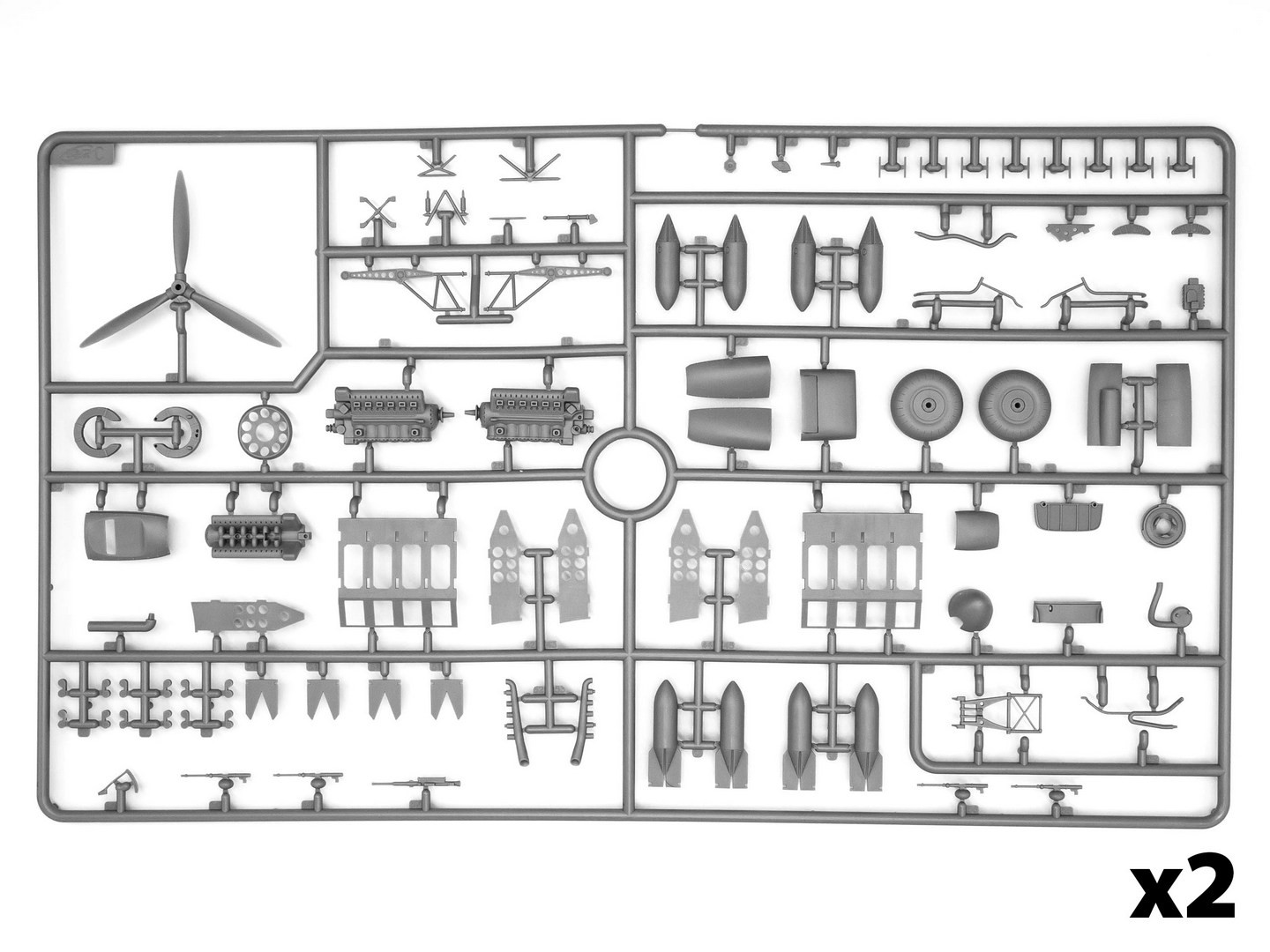 ICM 48265 1/48 He 111H-6 North Africa, WWII German Bomber SAVAŞ UÇAĞI MAKETİ