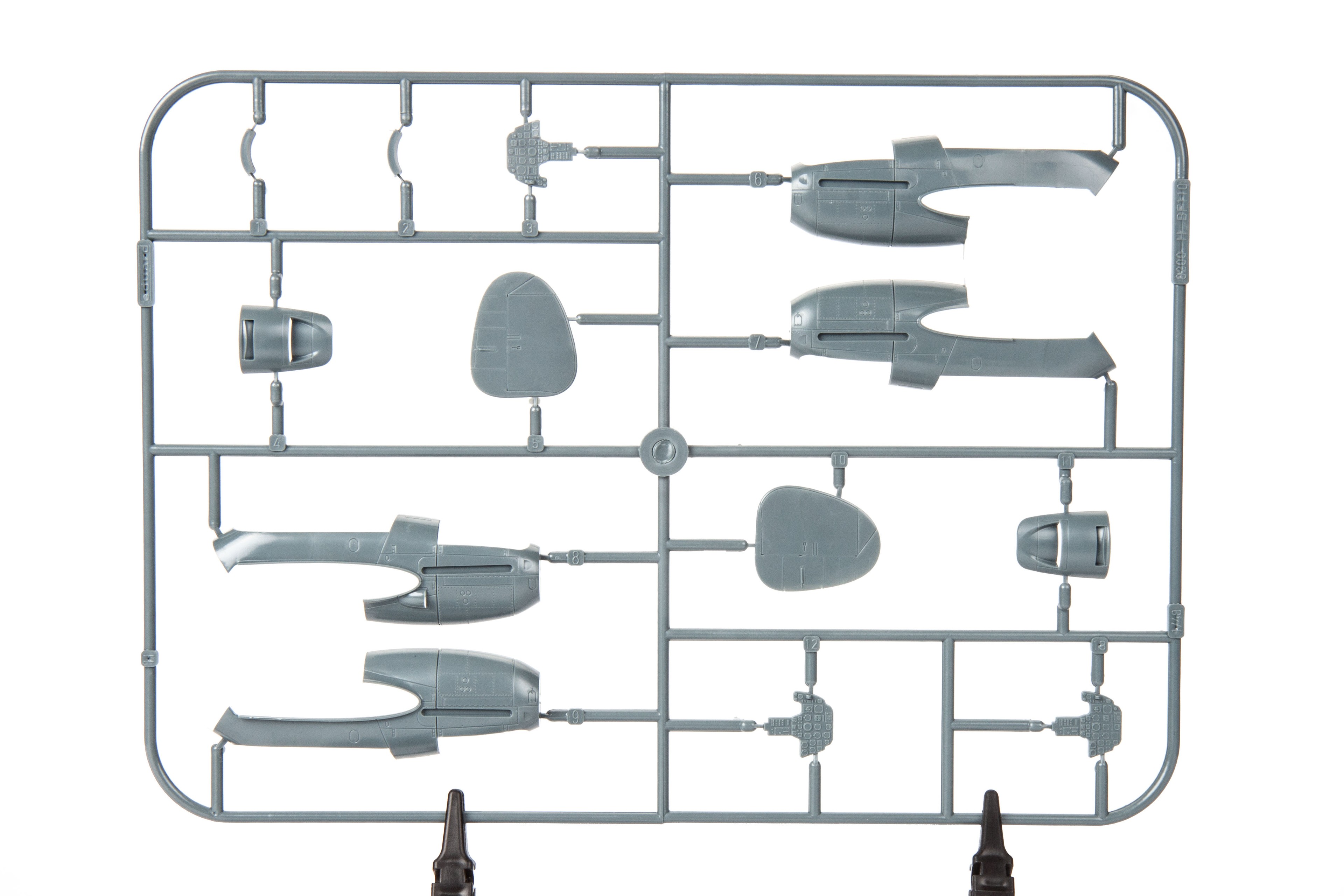 EDUARD 8203 1/48 Bf 110E ALMAN SAVAŞ UÇAĞI MAKETİ