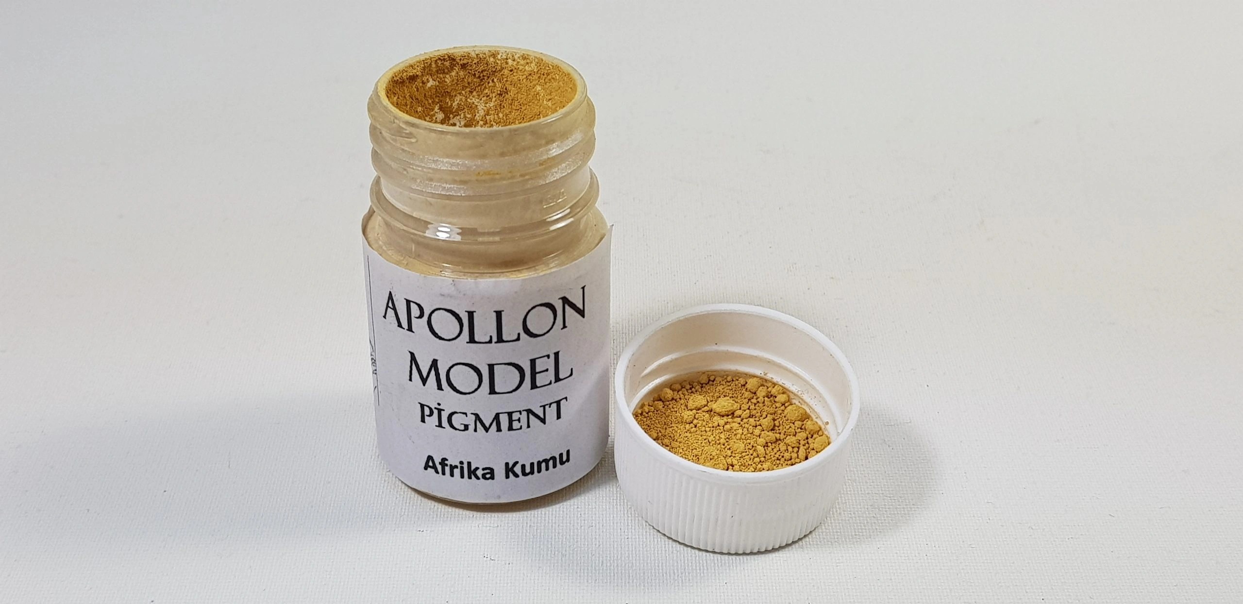 APOLLON MODEL AFRIKA KUMU PIGMENTI