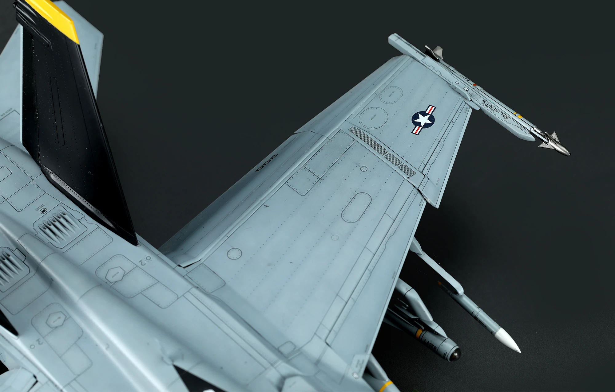 MENG LS-013 1/48 BOEING F/A-18F SUPER HORNET AMERİKAN UÇAK MAKETİ