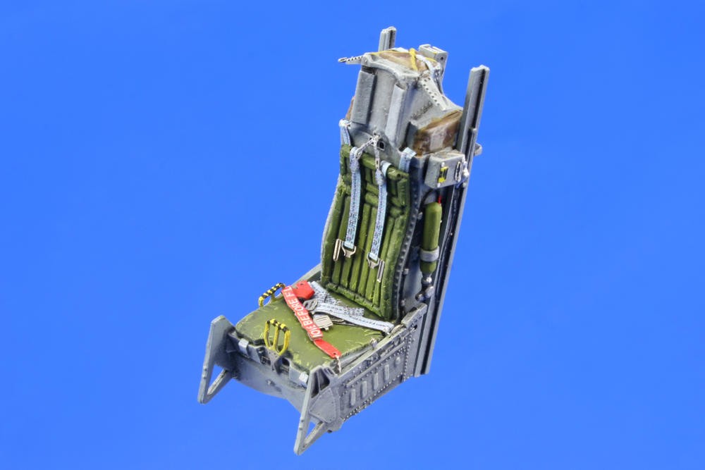 EDUARD 648001 1/48 F-16 EARLY SEAT ERKEN MODEL F-16 FIRLATMA KOLTUĞU
