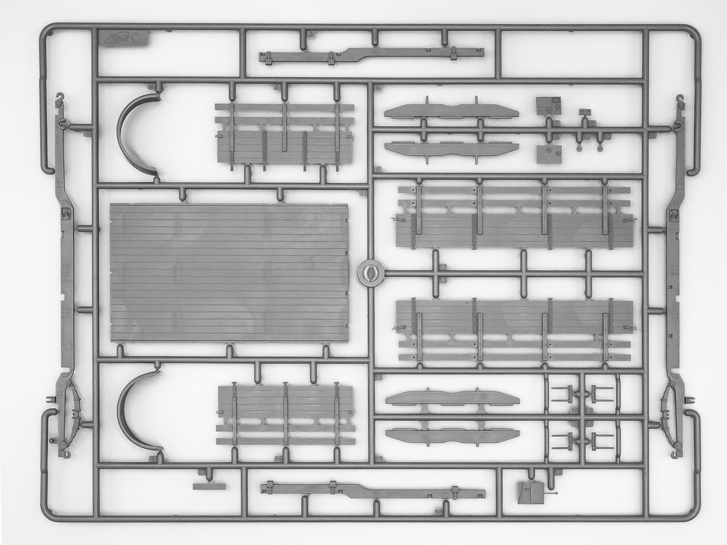 ICM 35454 1/35 KHD A3000 ALMAN ASKERİ KAMYON MAKETİ