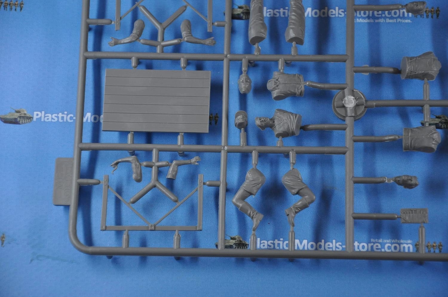 MASTER BOX 1/35 3582 “Auto-Repair Crew”