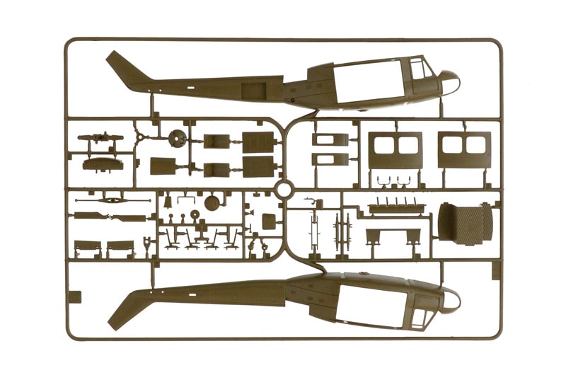 ITALERI 0849 1/48 UH - 1D Iroquois ASKERİ KARGO NAKLİYE HELİKOPTERİ MAKETİ
