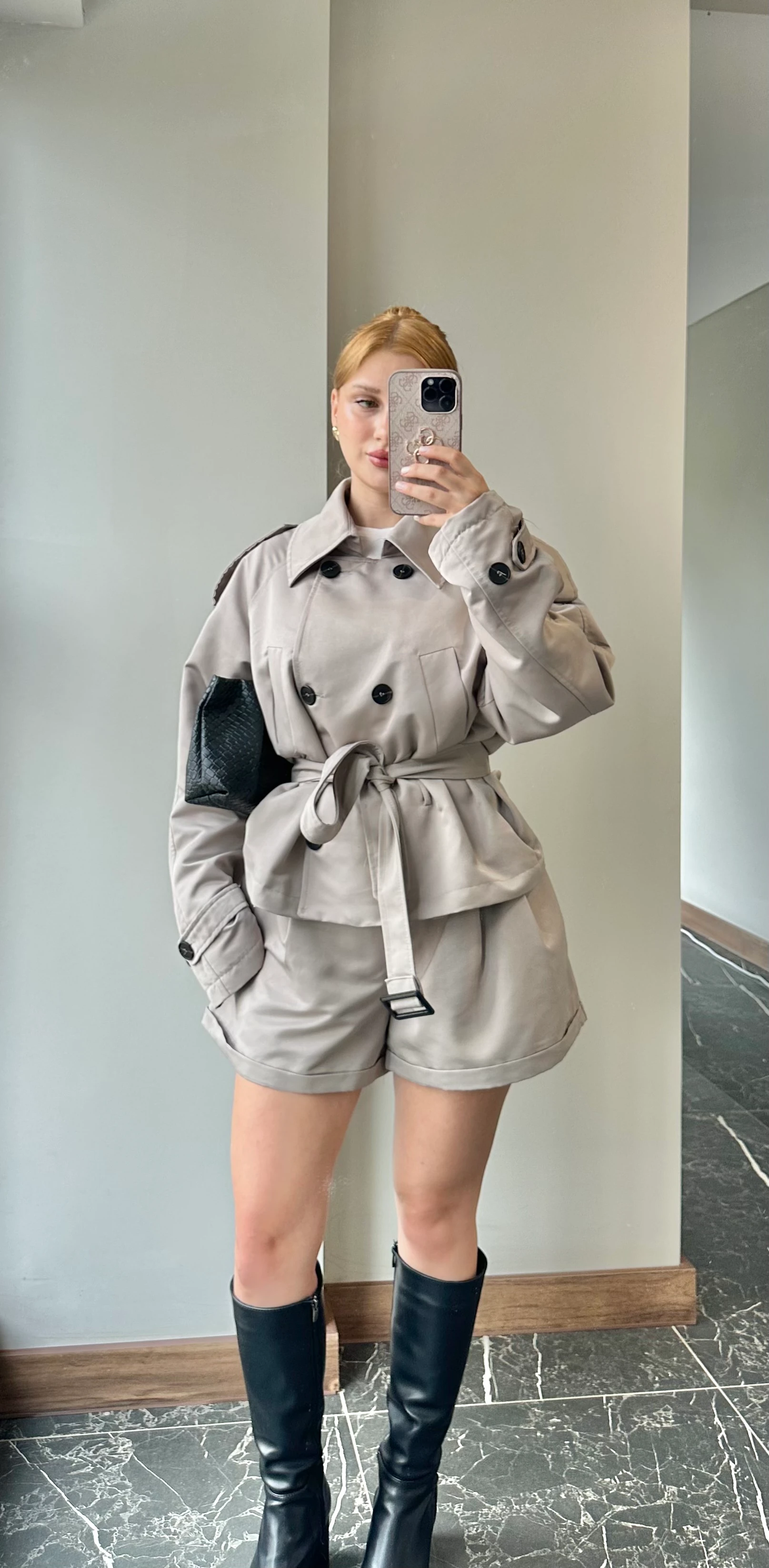 Beli Kuşaklı Trençkot Kemerli Şort Takım - Duman Beji