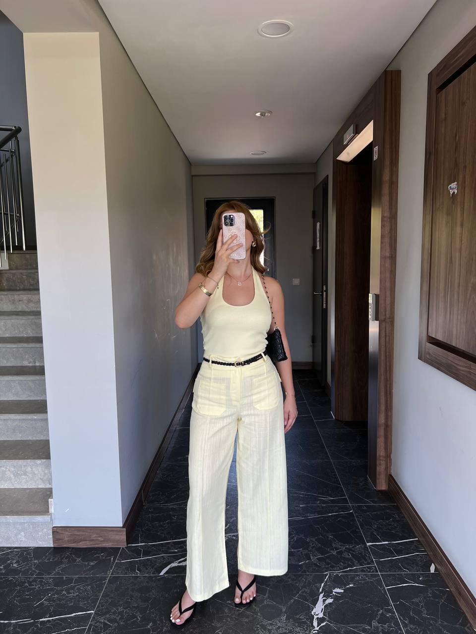 Çift Cepli Kemerli Keten Pantolon