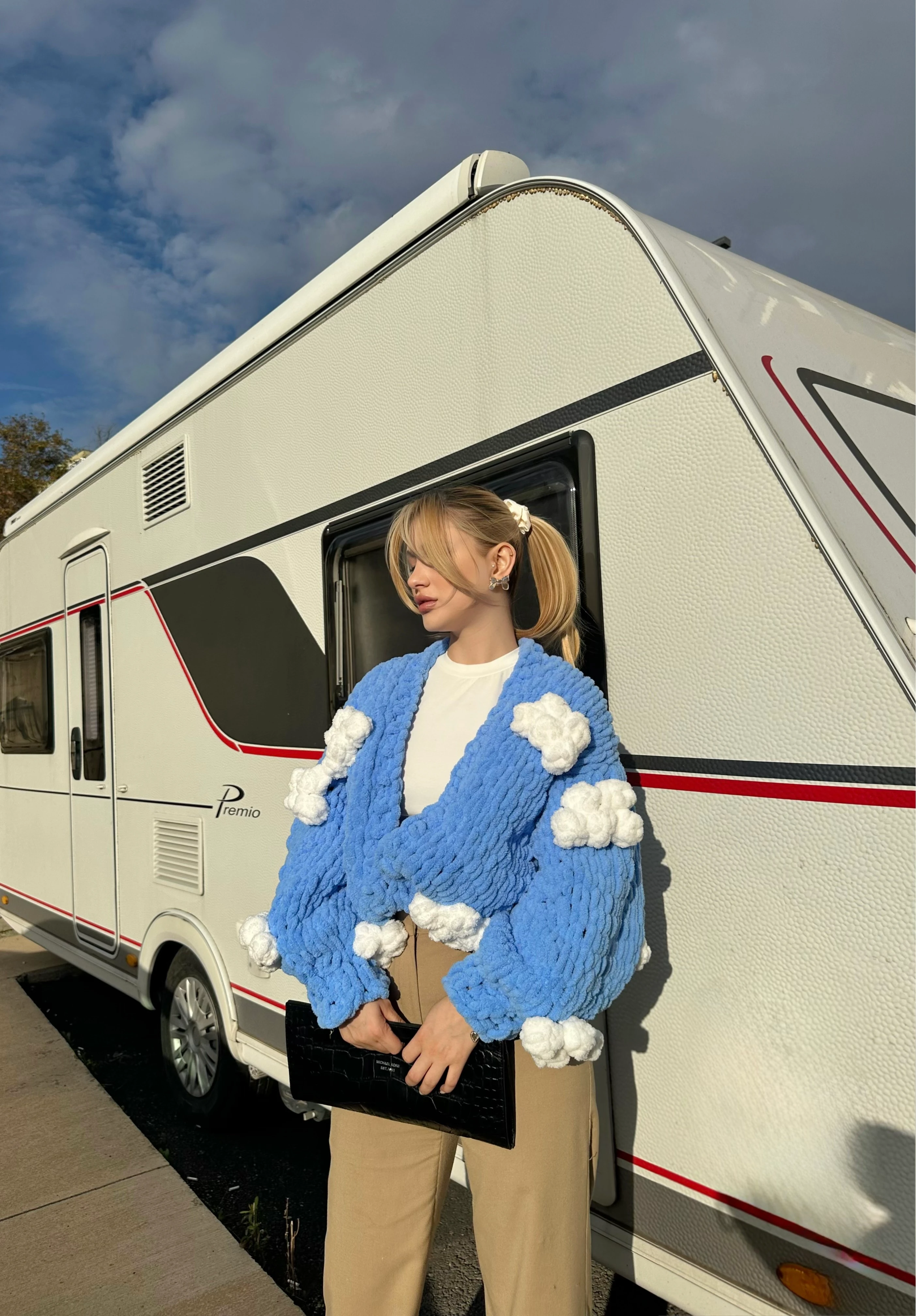 Bubbles El Örgüsü Hırka ( ÖN SİPARİŞ ÜRÜNÜDÜR KARGOLAMA 1-14 GÜN ) - Mavi