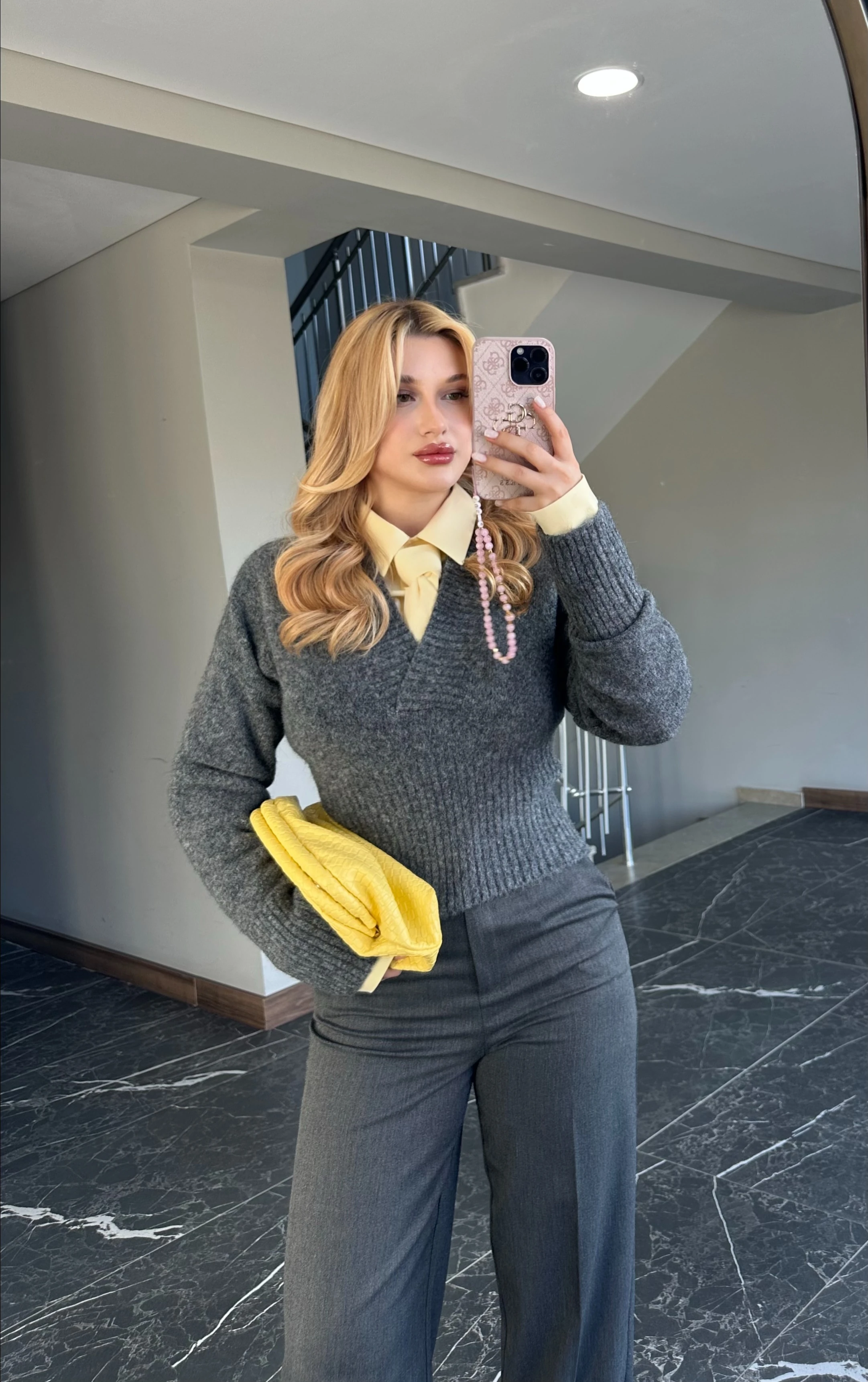 Derin V Yaka Premium Kazak - Gri