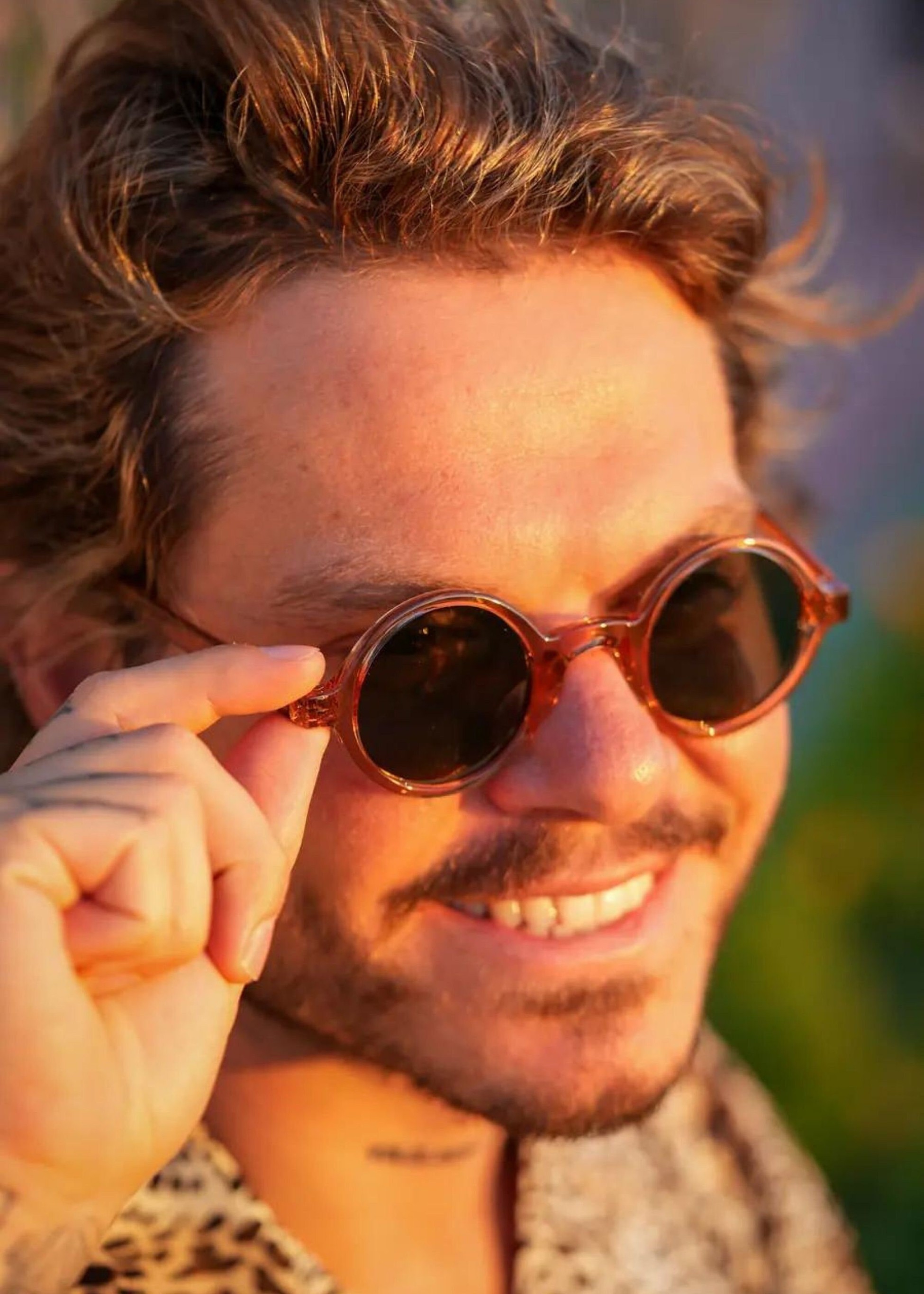 Vintage men round amber sunglasses, Small round sunglasses, 1940s sunglasses, Black hippie rounded sunglasses, Orange circle sunglasses