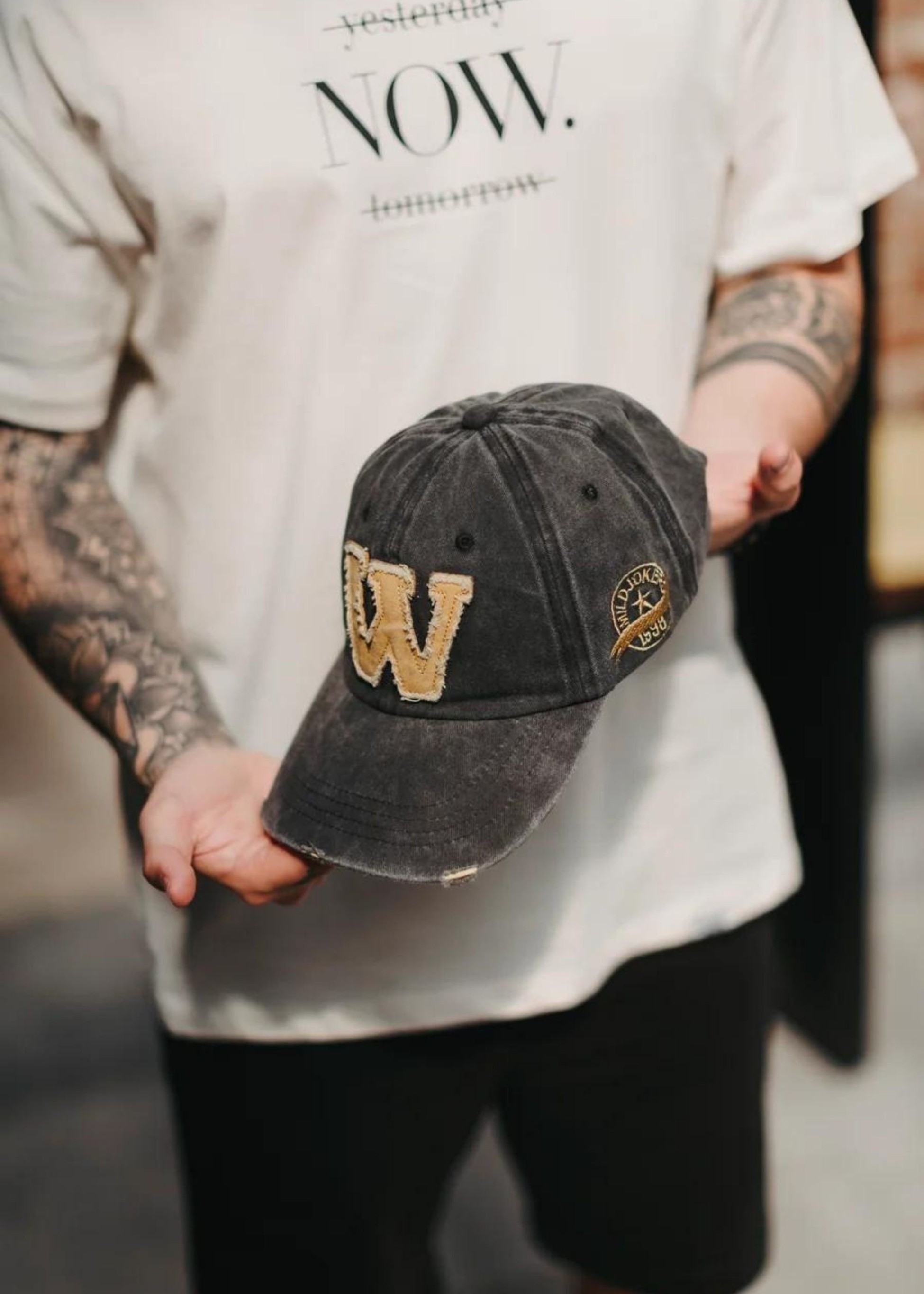 Washed Washington Gray hat,Unisex cotton baseball cap,Letter Baseball Cap for men,Stylish Yellow And Gray Baseball Hat with Embroidered Logo
