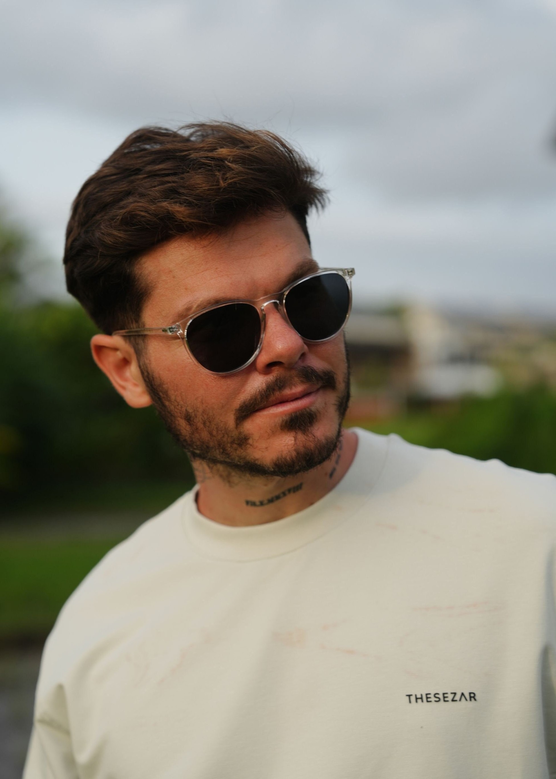 Square retro aviator sunglasses, Transparent framed sunglasses with dark tint lenses, High quality clear sunglasses Thesezaraccesories