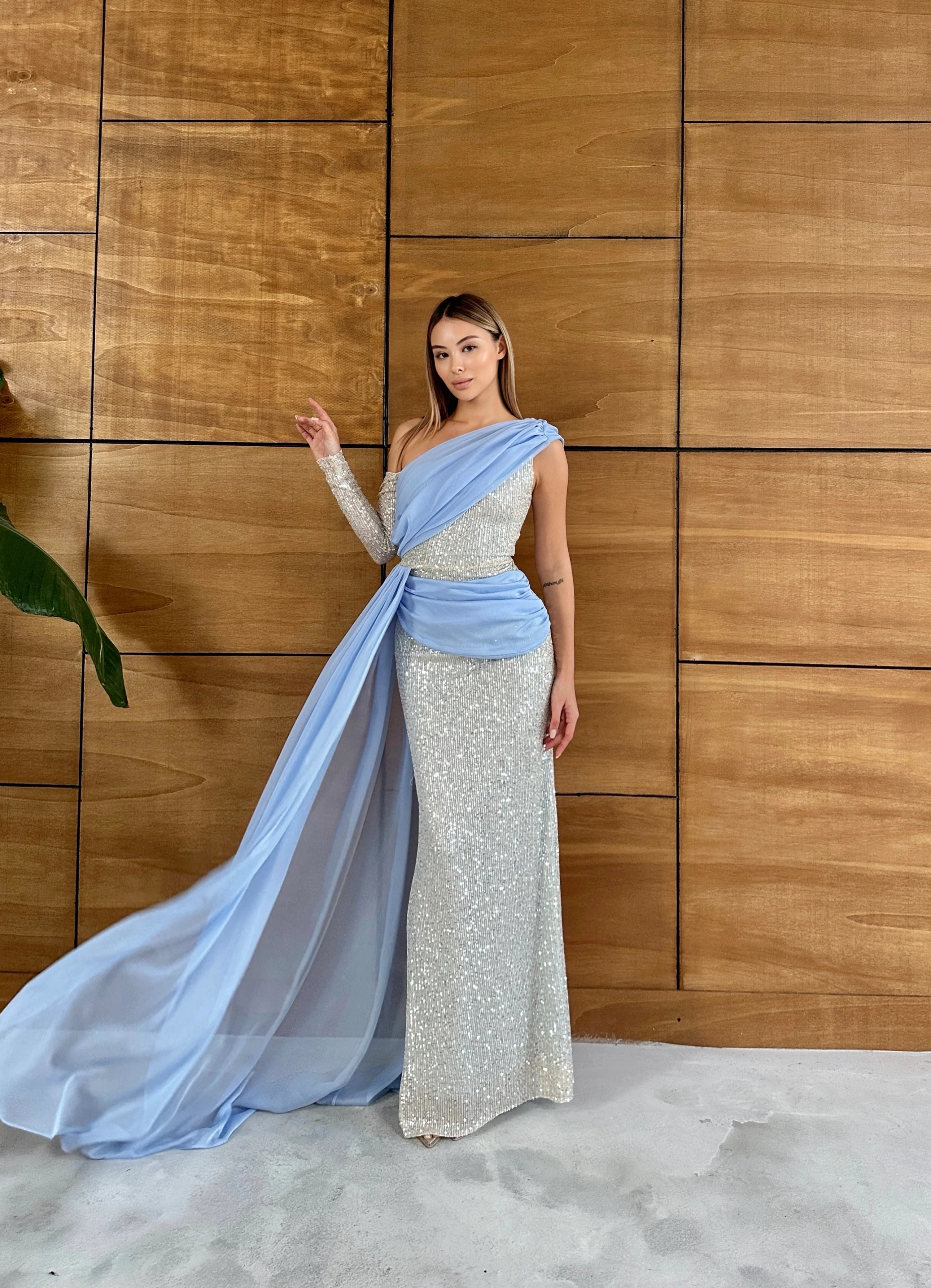 Betty Elbise - Buz Mavisi