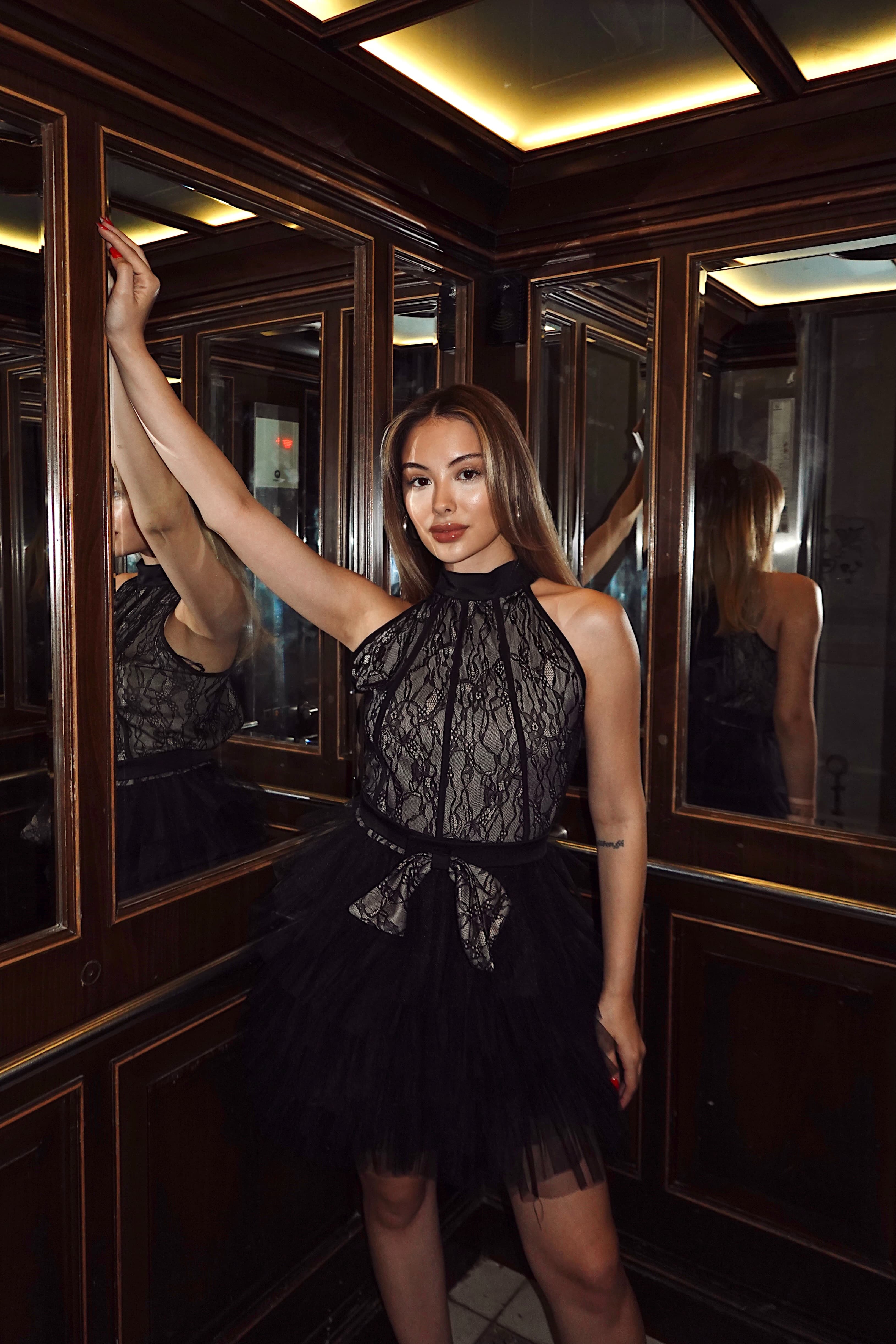 Nadia Elbise