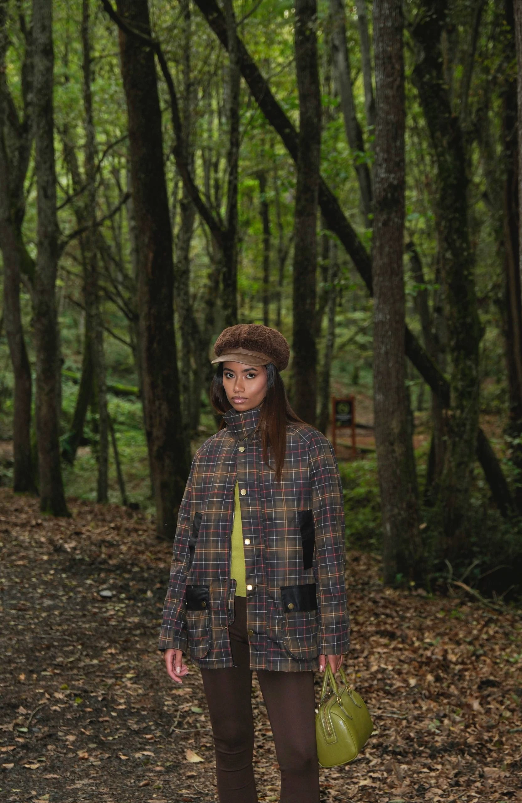 Barbour-Mont main variant image